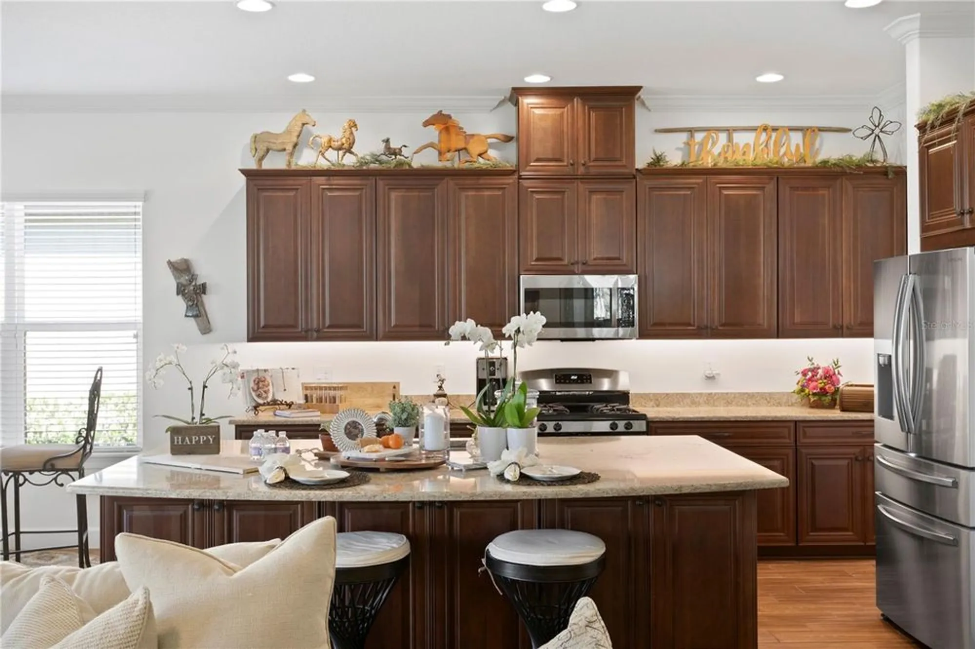 Property Slideshow image 15 of 68 | 20173 umbria hill dr, Tampa, FL, 33647