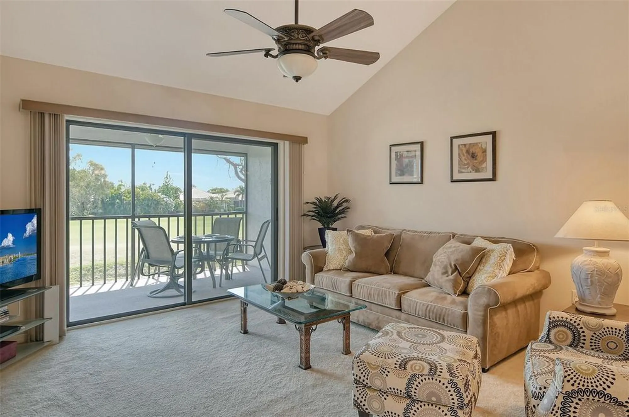 Property Slideshow image 8 of 31 | 1100 capri isles blvd apt 523, Venice, FL, 34292