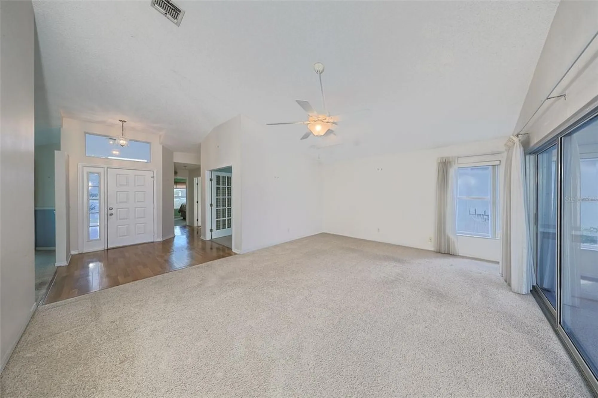 Property Slideshow image 28 of 42 | 352 caloosa palms ct, Sun City Center, FL, 33573