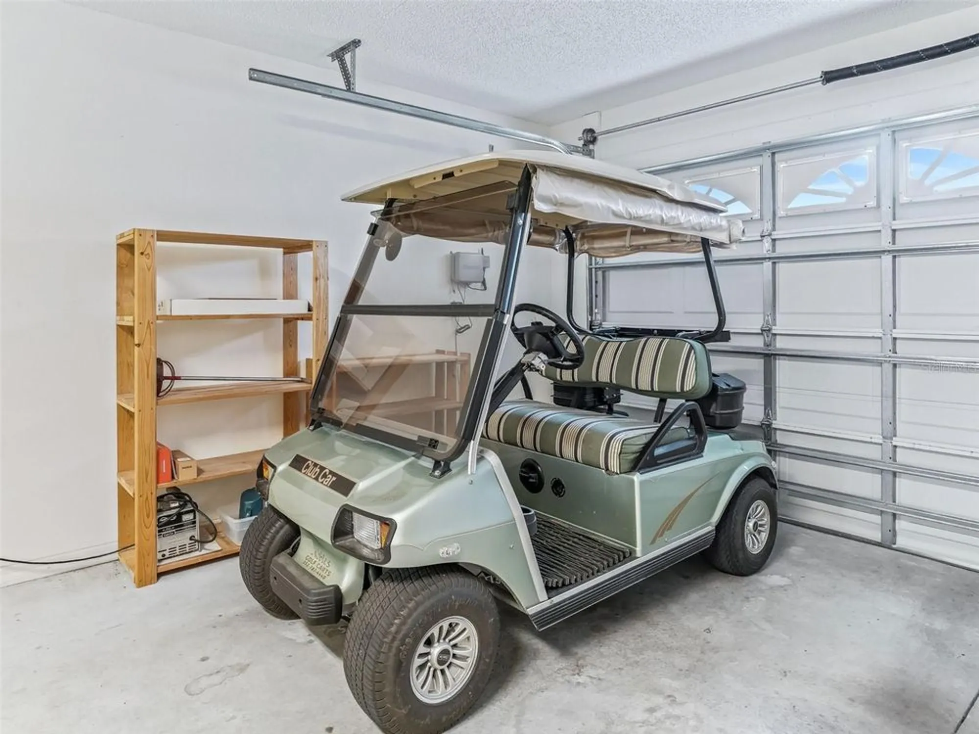 Property Slideshow image 26 of 30 | 721 timbercrest dr, Leesburg, FL, 34748