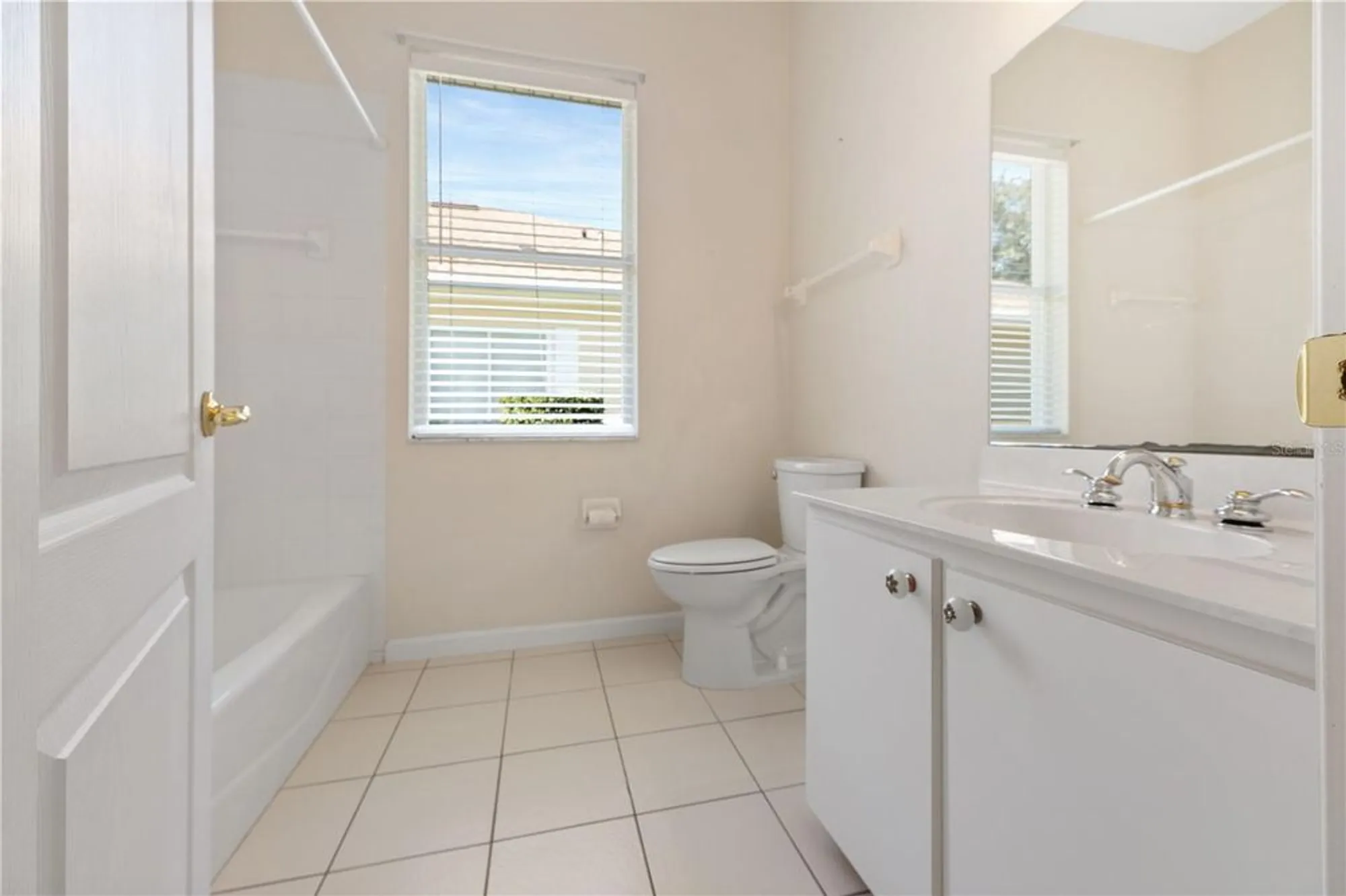 Property Slideshow image 18 of 50 | 1318 asher ct, Ormond Beach, FL, 32174