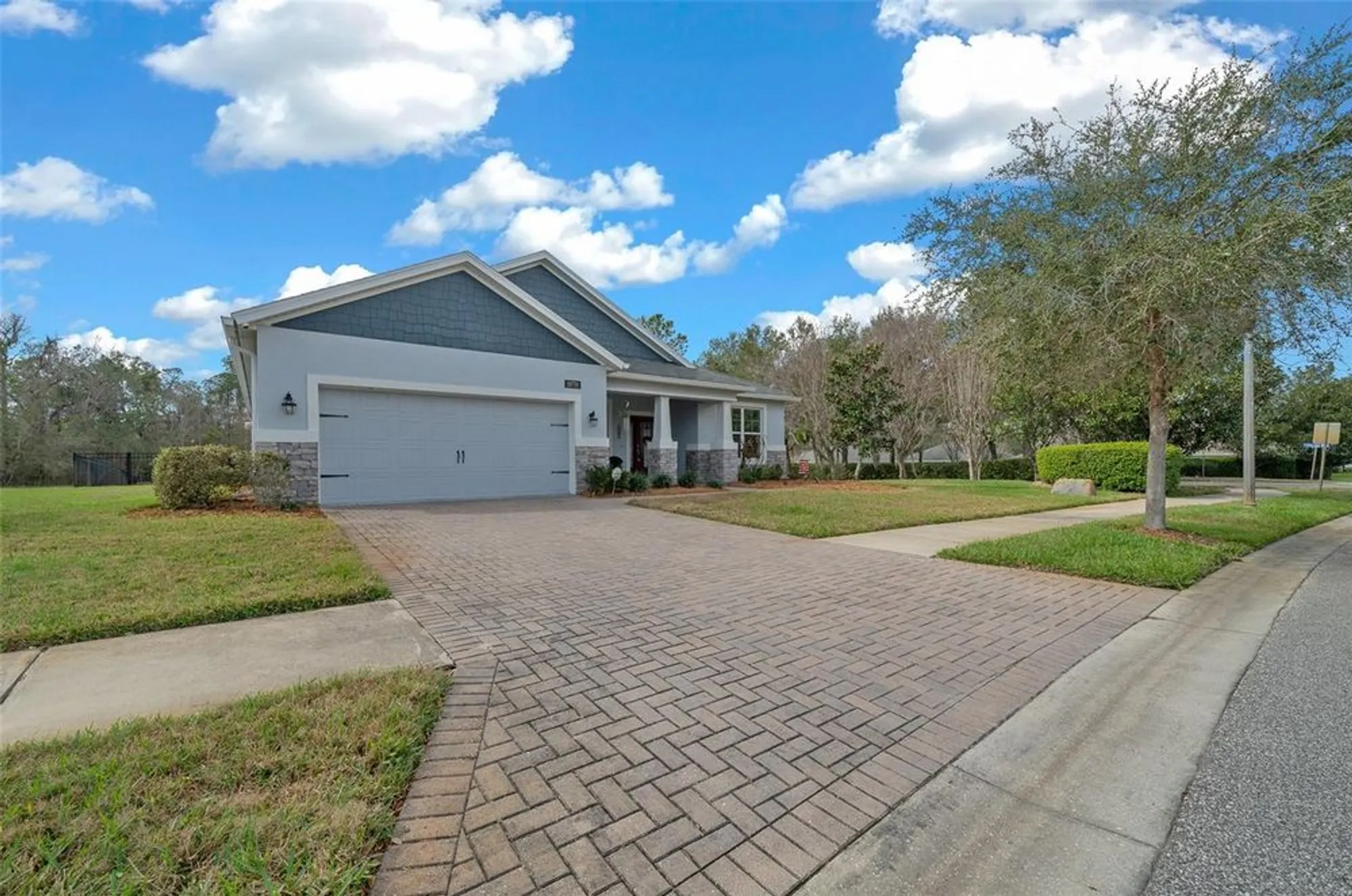 Property Slideshow image 7 of 60 | 19770 tattnall way, Brooksville, FL, 34601