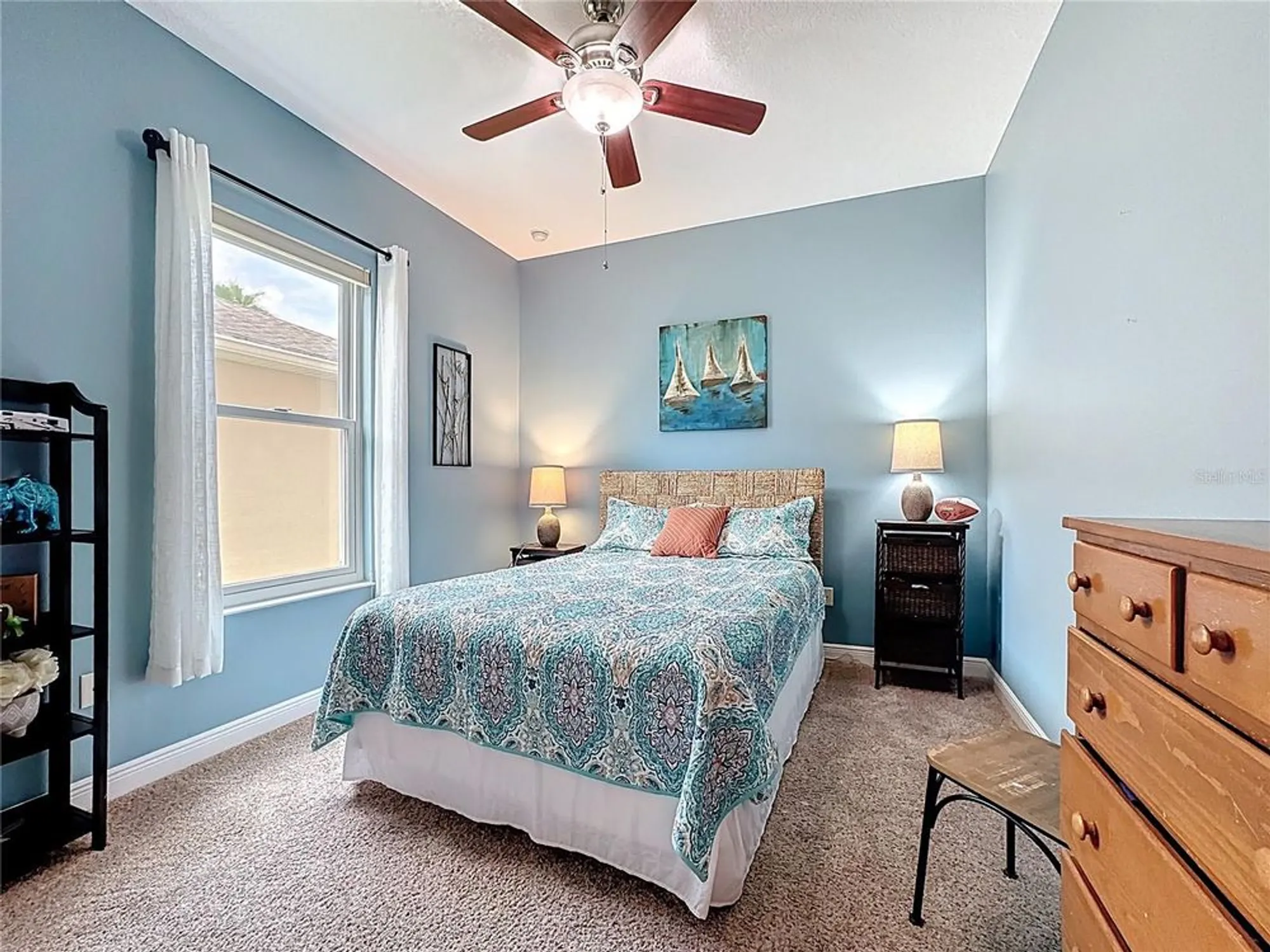 Property Slideshow image 33 of 79 | 670 carmel ln, Poinciana, FL, 34759