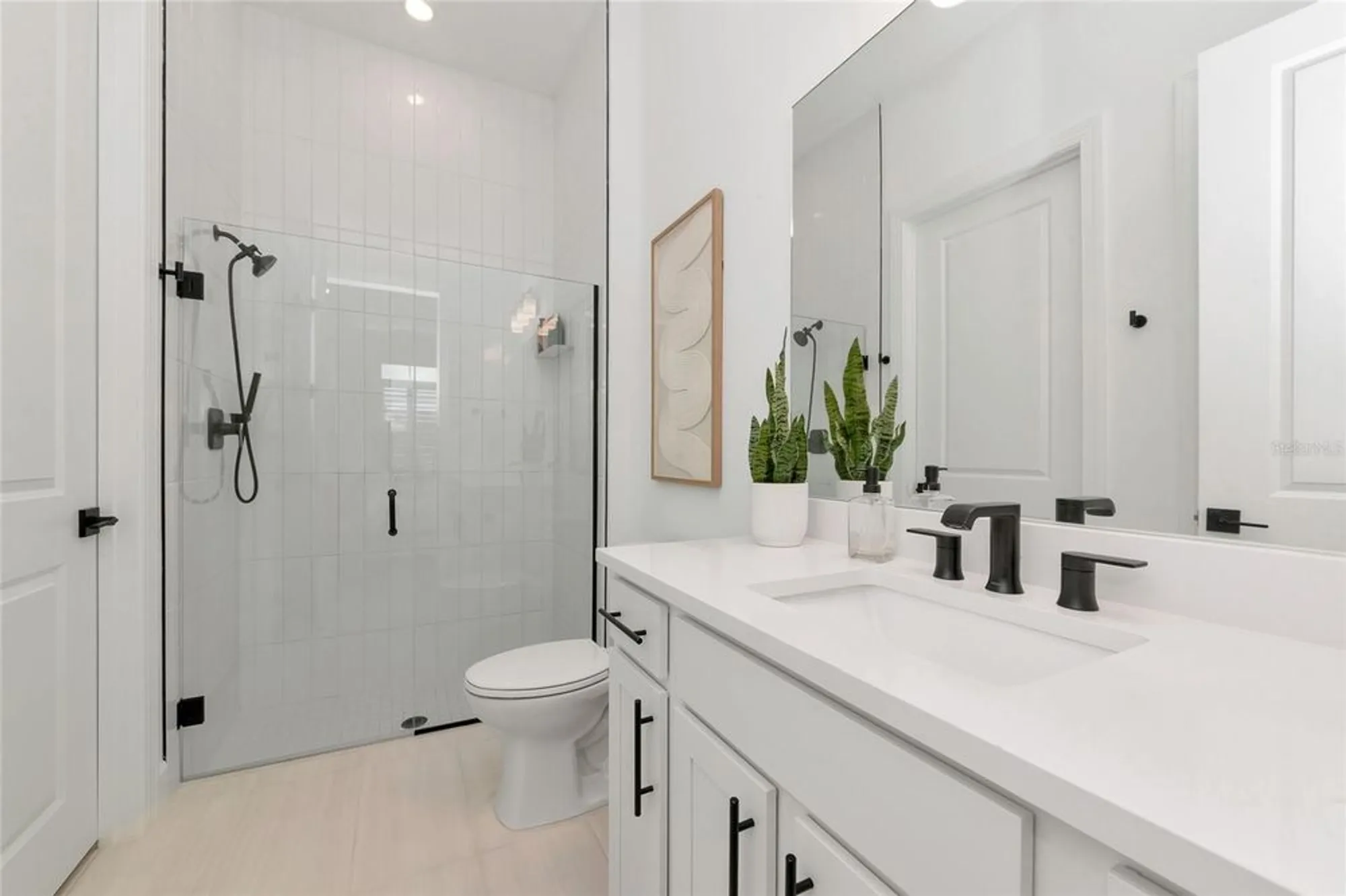 Property Slideshow image 19 of 60 | 29176 coral harbour dr, Englewood, FL, 34223