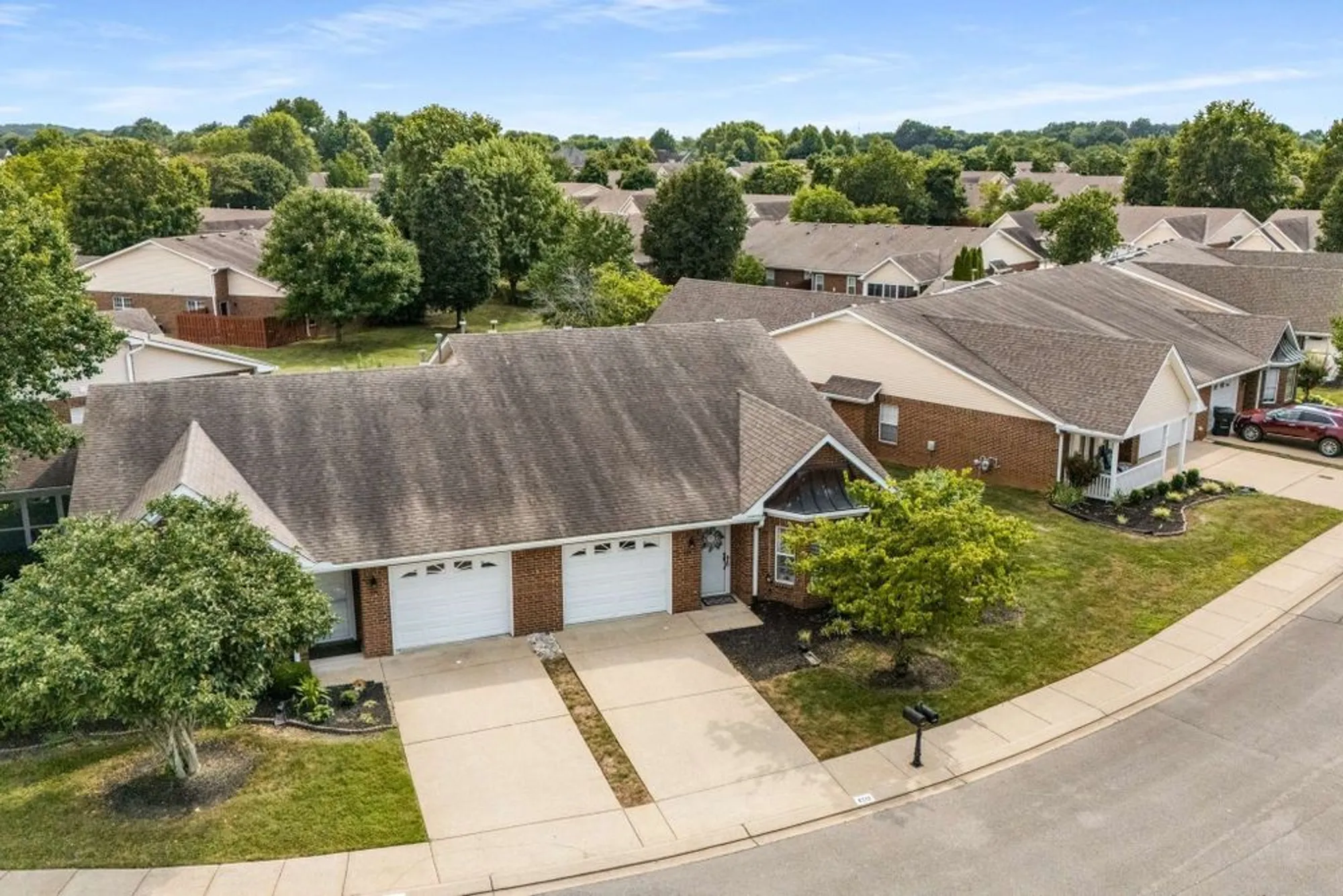 Property Slideshow image 31 of 32 | 443 forest glen cir, Murfreesboro, TN, 37128