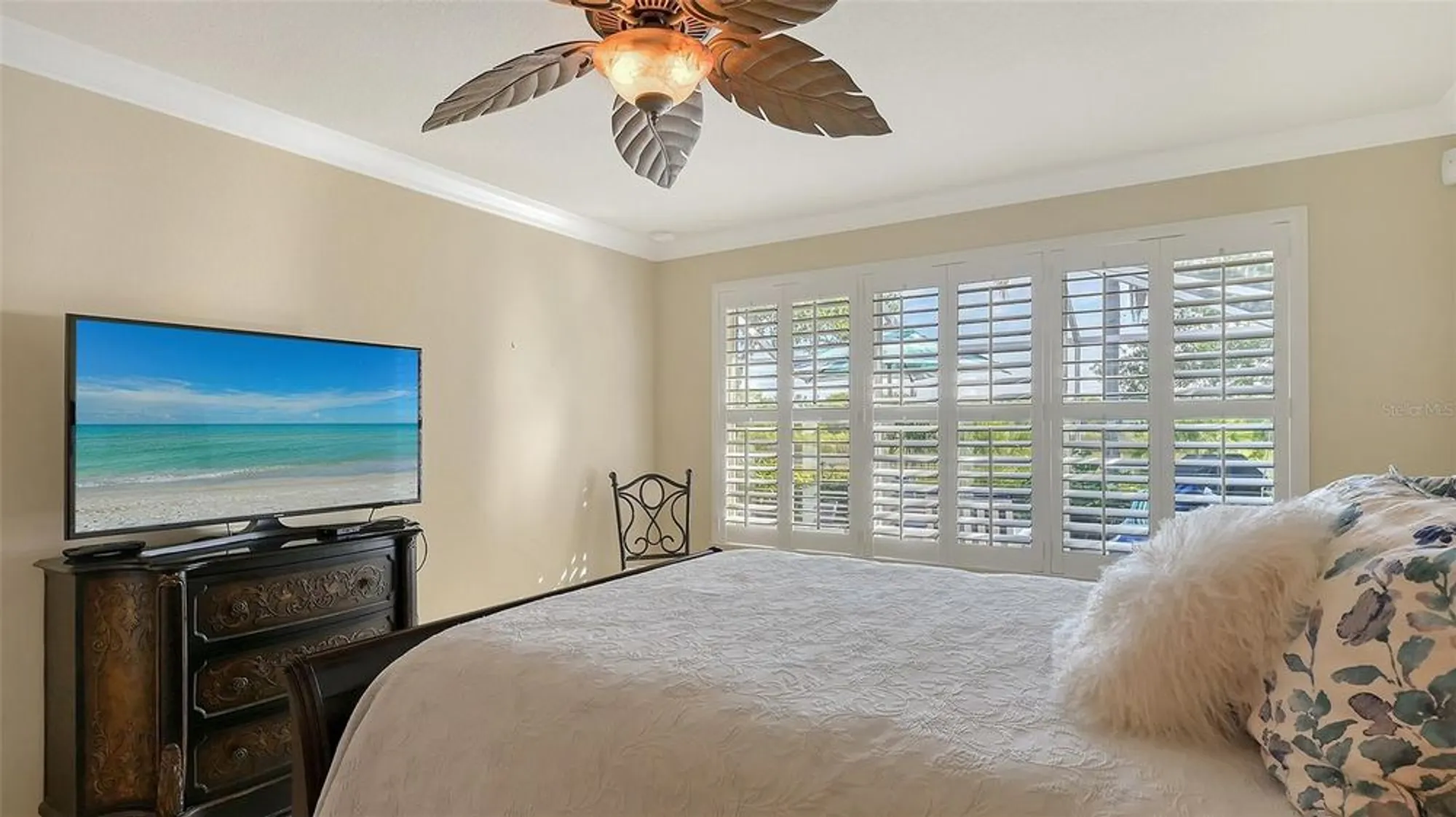 Property Slideshow image 18 of 43 | 5934 guarino dr, Sarasota, FL, 34238