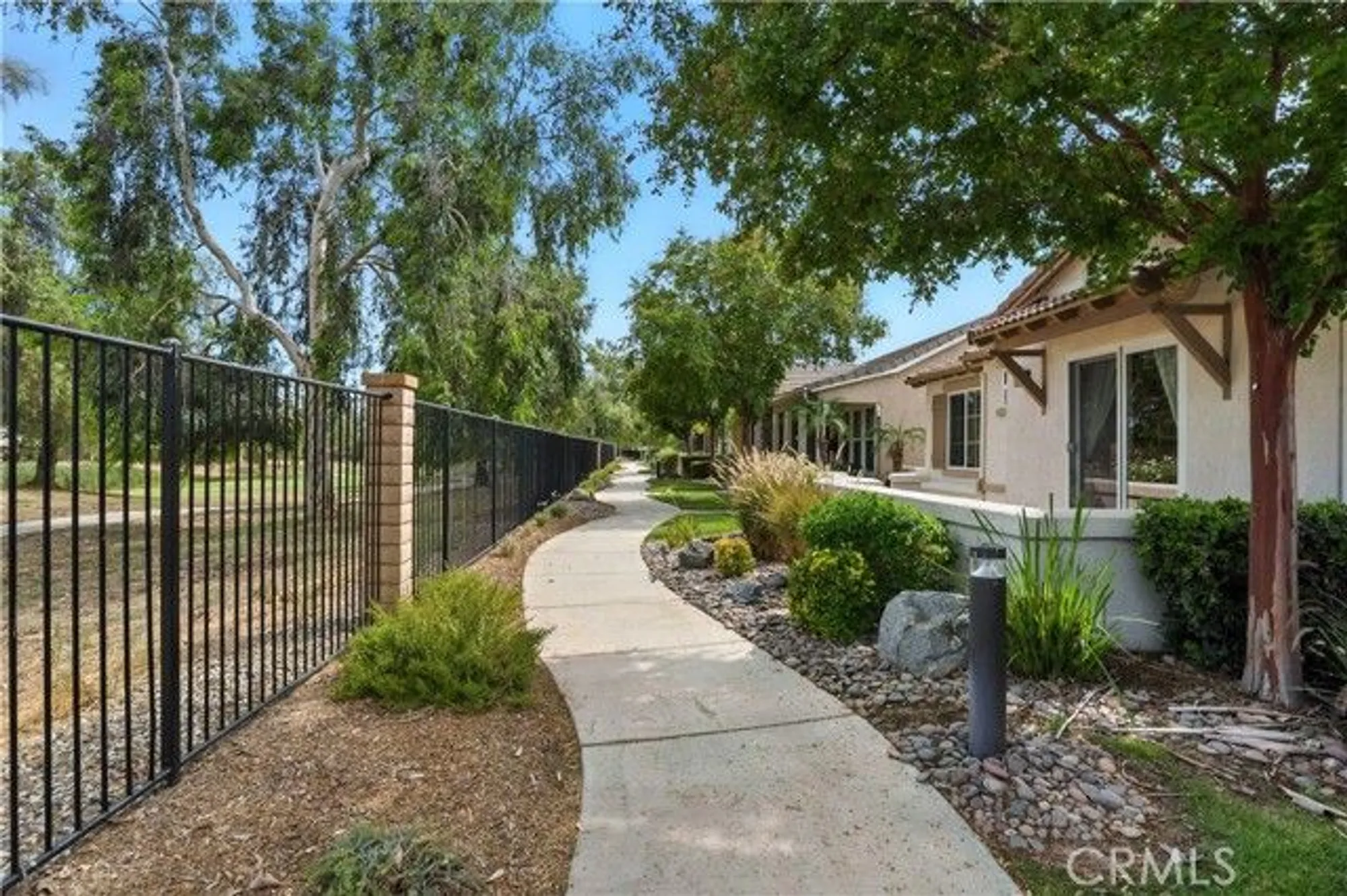 Property Slideshow image 5 of 54 | 270 cog hill ln, Hemet, CA, 92545