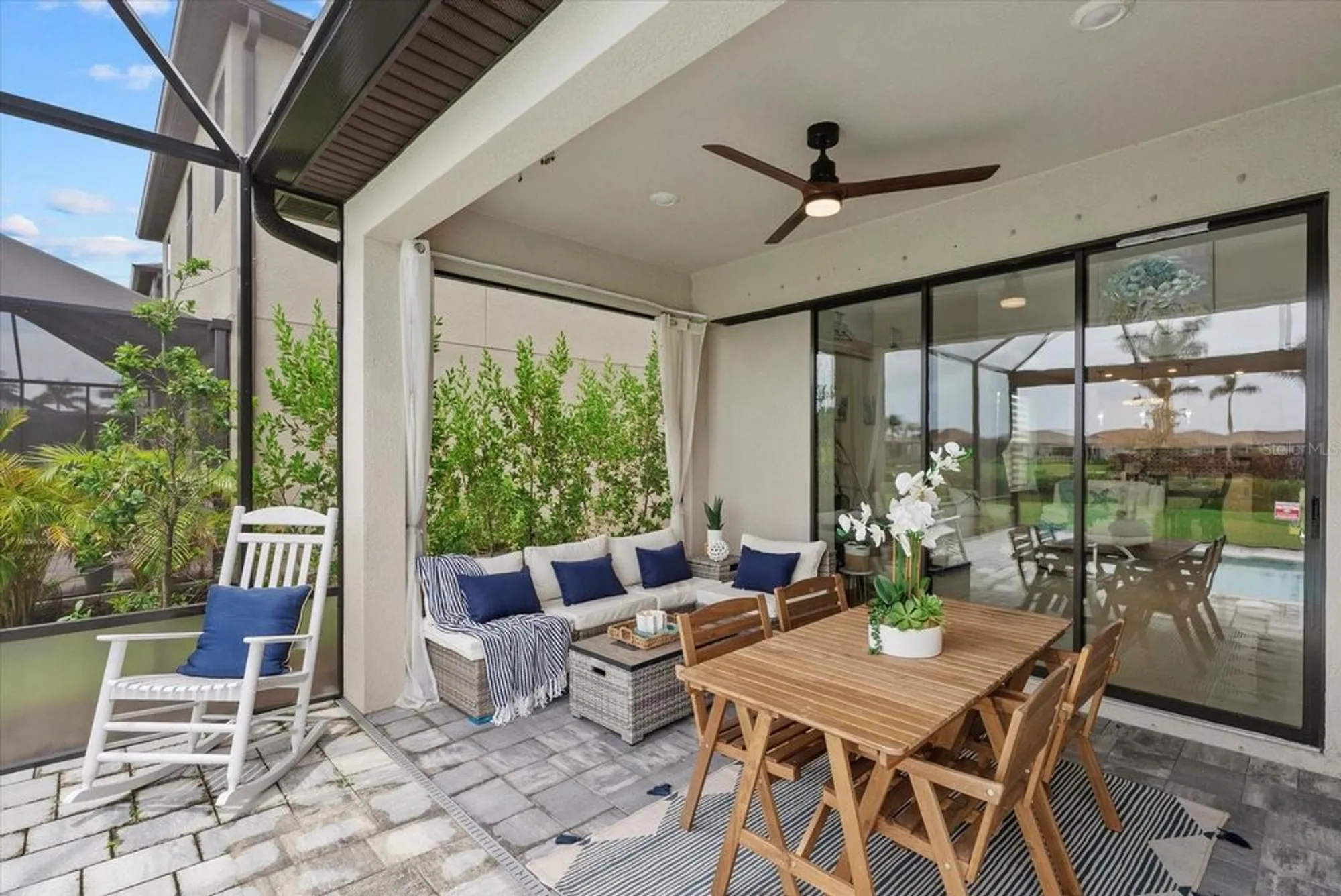 Property Slideshow image 3 of 71 | 10117 milky way cir, Sarasota, FL, 34241