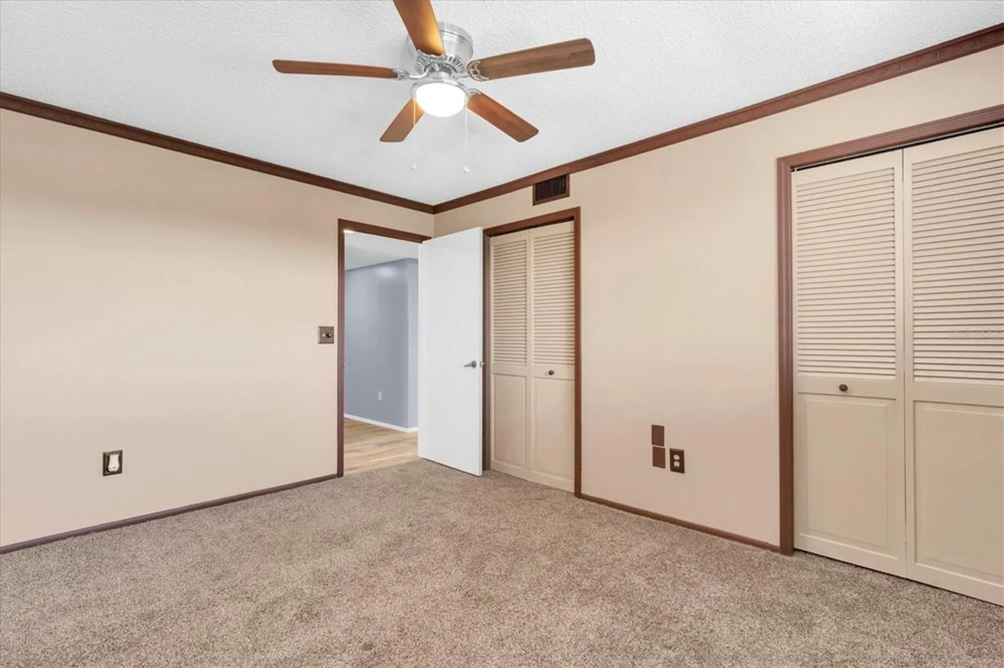 Property Slideshow image 28 of 48 | 8198 terrace garden dr n unit 511, Saint Petersburg, FL, 33709