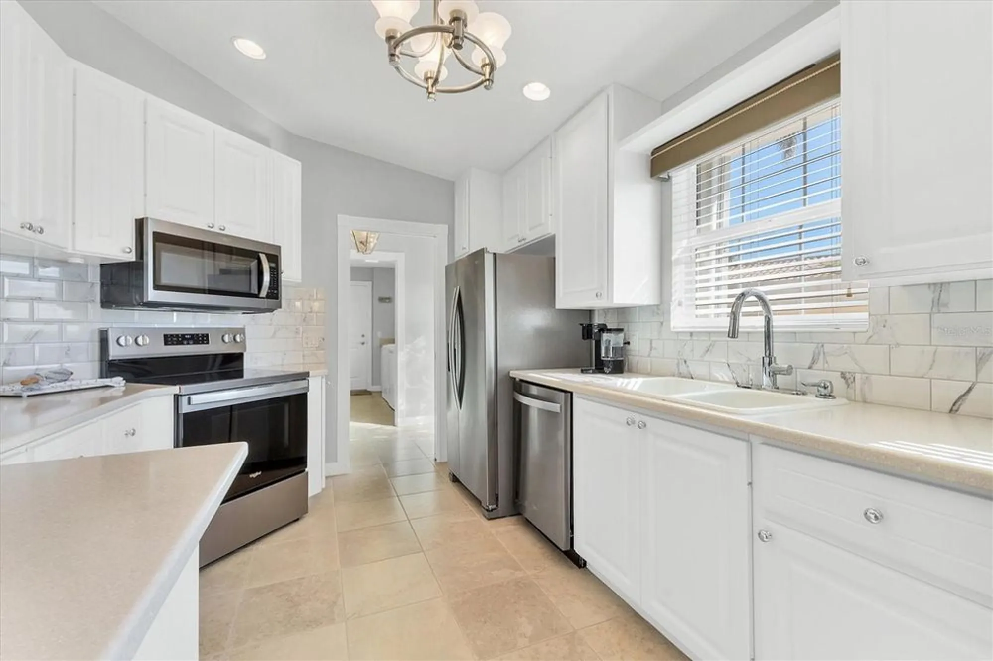 Property Slideshow image 9 of 74 | 6057 erice st, Venice, FL, 34293