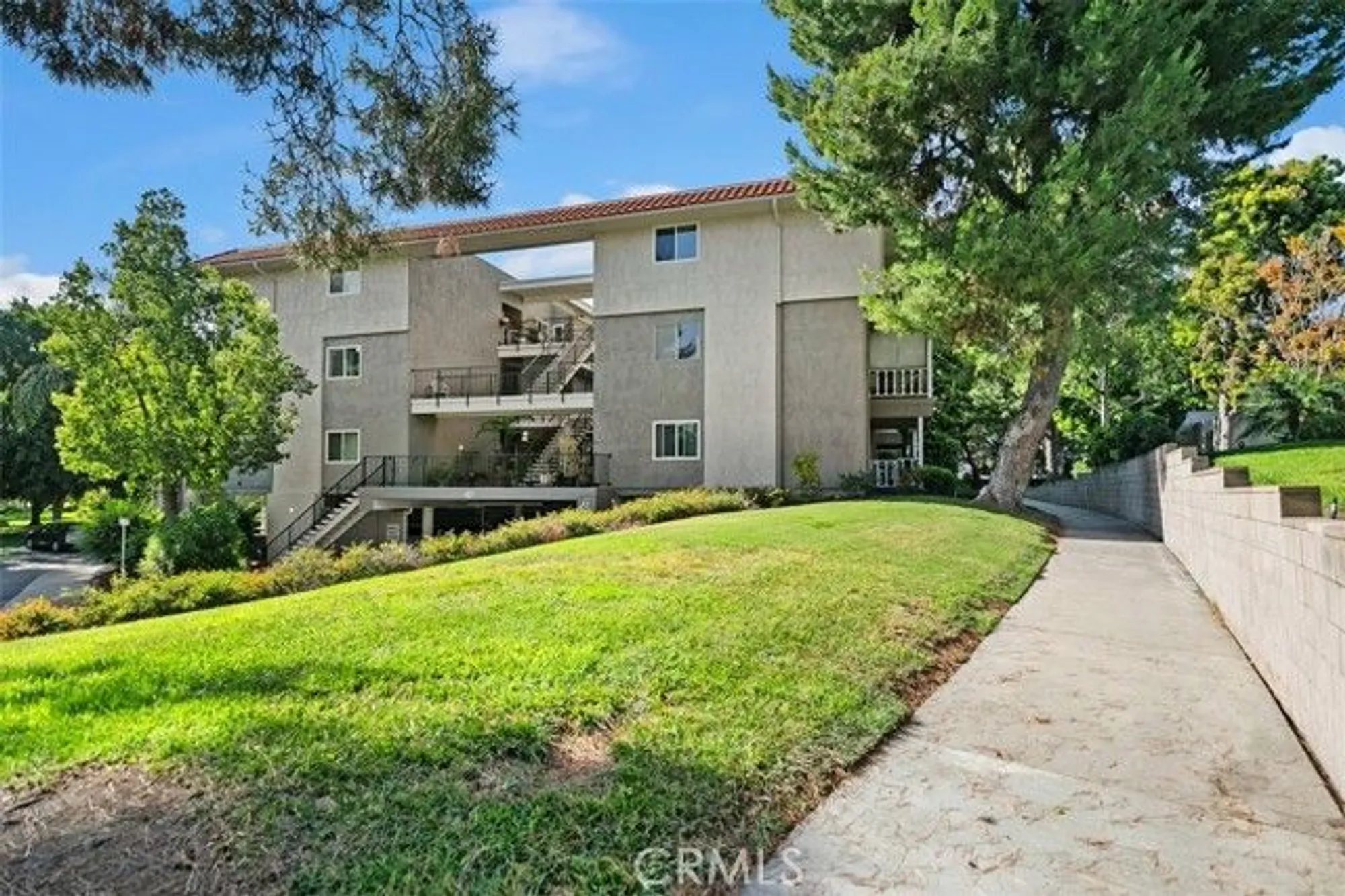 Property Slideshow image 3 of 25 | 2405 via mariposa 2g, Laguna Woods, CA, 92637