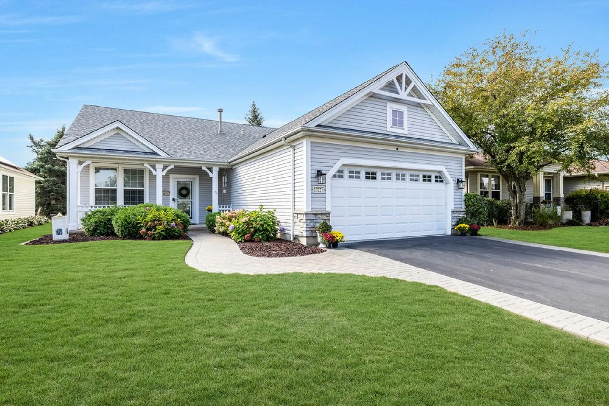 Property Slideshow image 1 of 1 | 13221 stratford ln, Huntley, IL, 60142