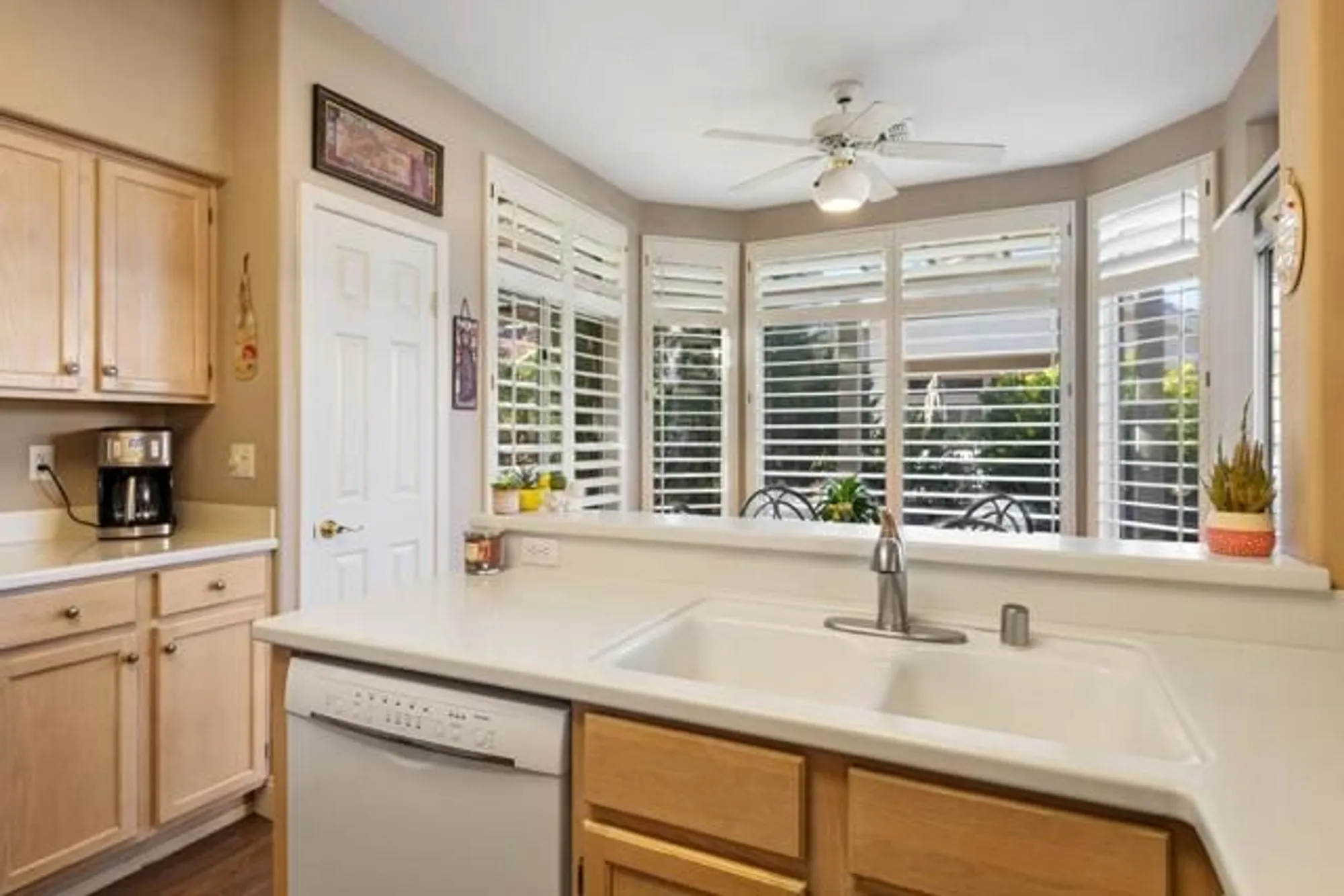 Property Slideshow image 7 of 30 | 37395 purple shadow rd, Palm Desert, CA, 92211