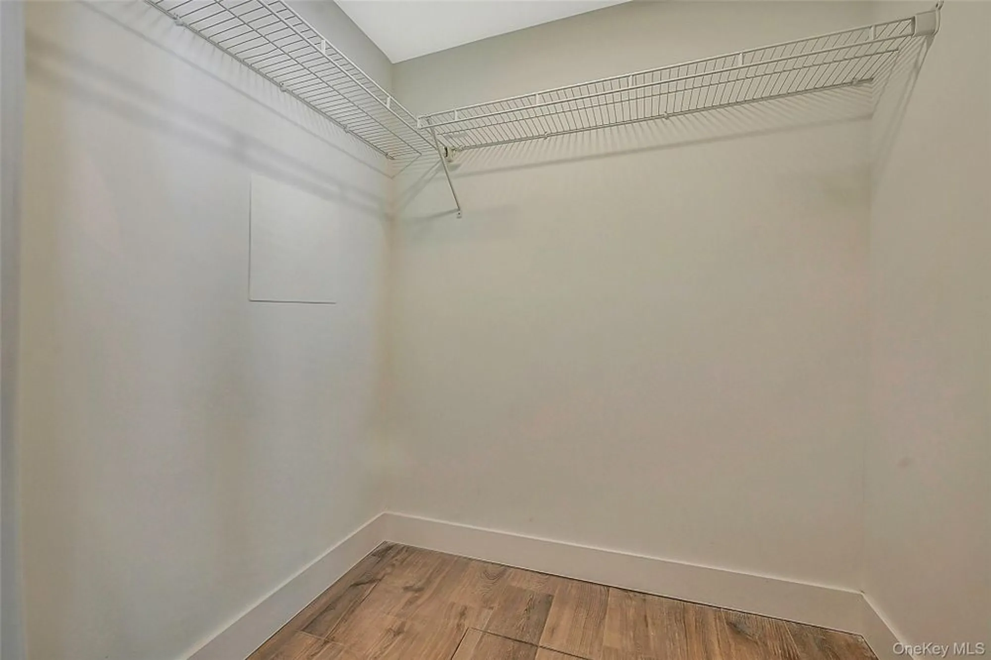 Property Slideshow image 18 of 40 | 23 limetree dr, Manorville, NY, 11949