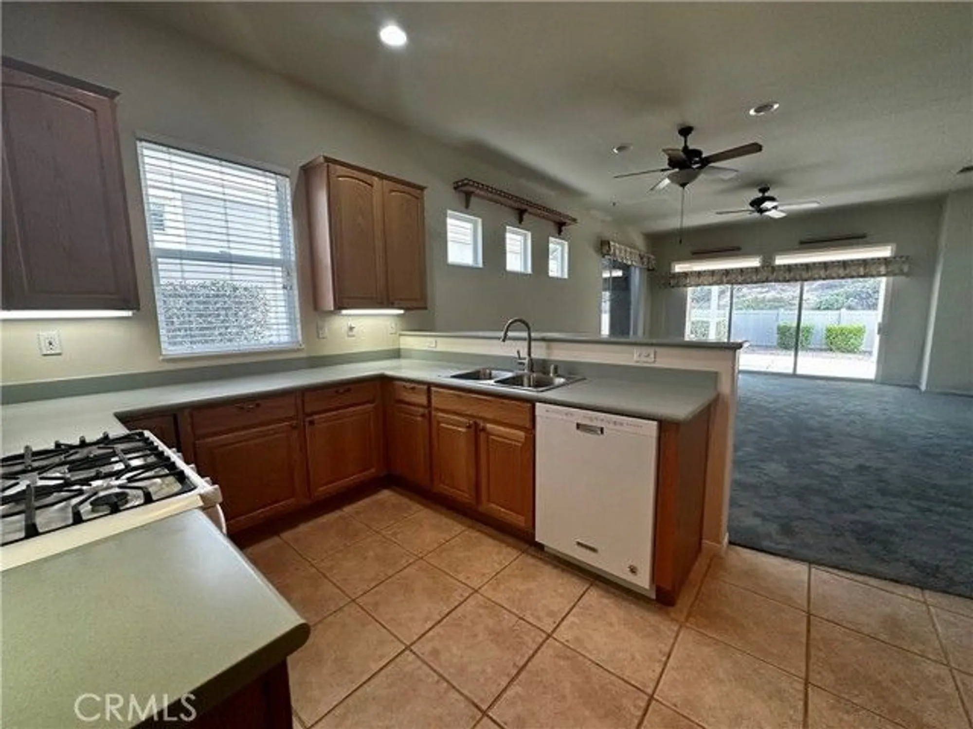 Property Slideshow image 16 of 46 | 2416 wailea beach dr, Banning, CA, 92220