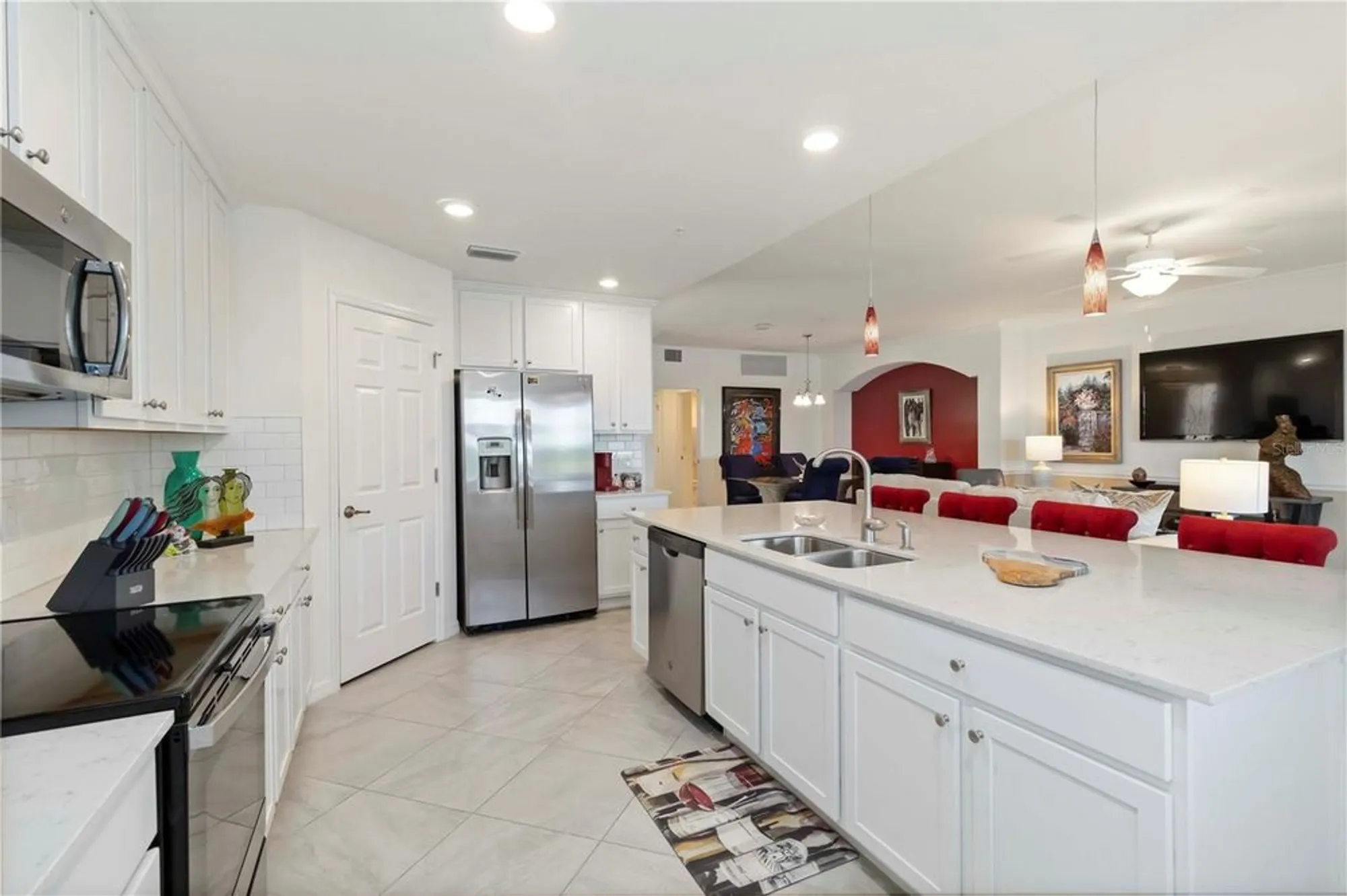 Property Slideshow image 19 of 100 | 10801 tarflower dr 102, Venice, FL, 34293