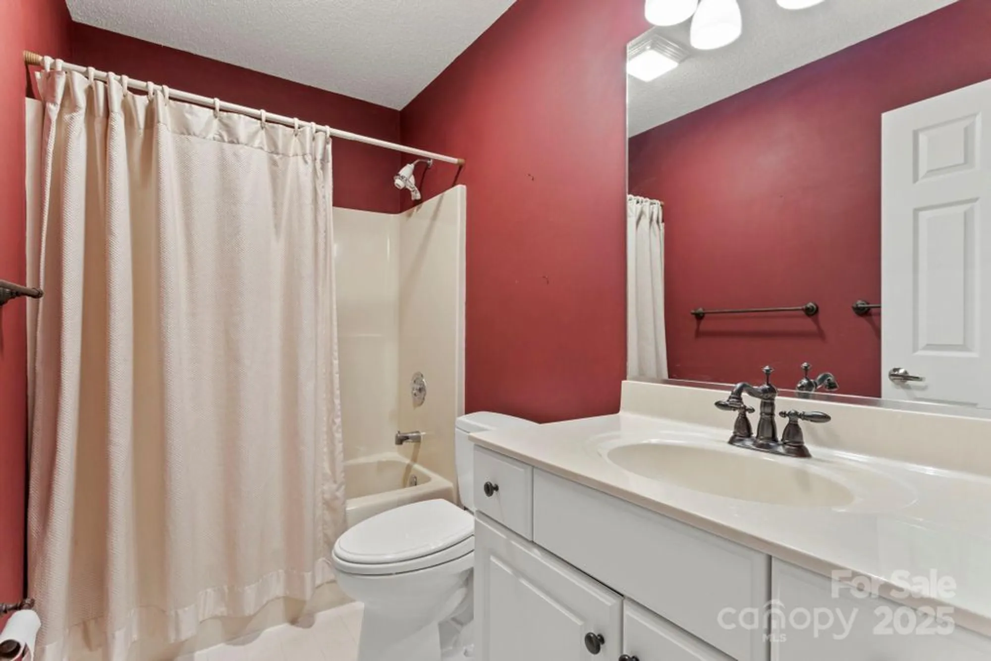 Property Slideshow image 28 of 33 | 111 broadmoor dr 19, Flat Rock, NC, 28731