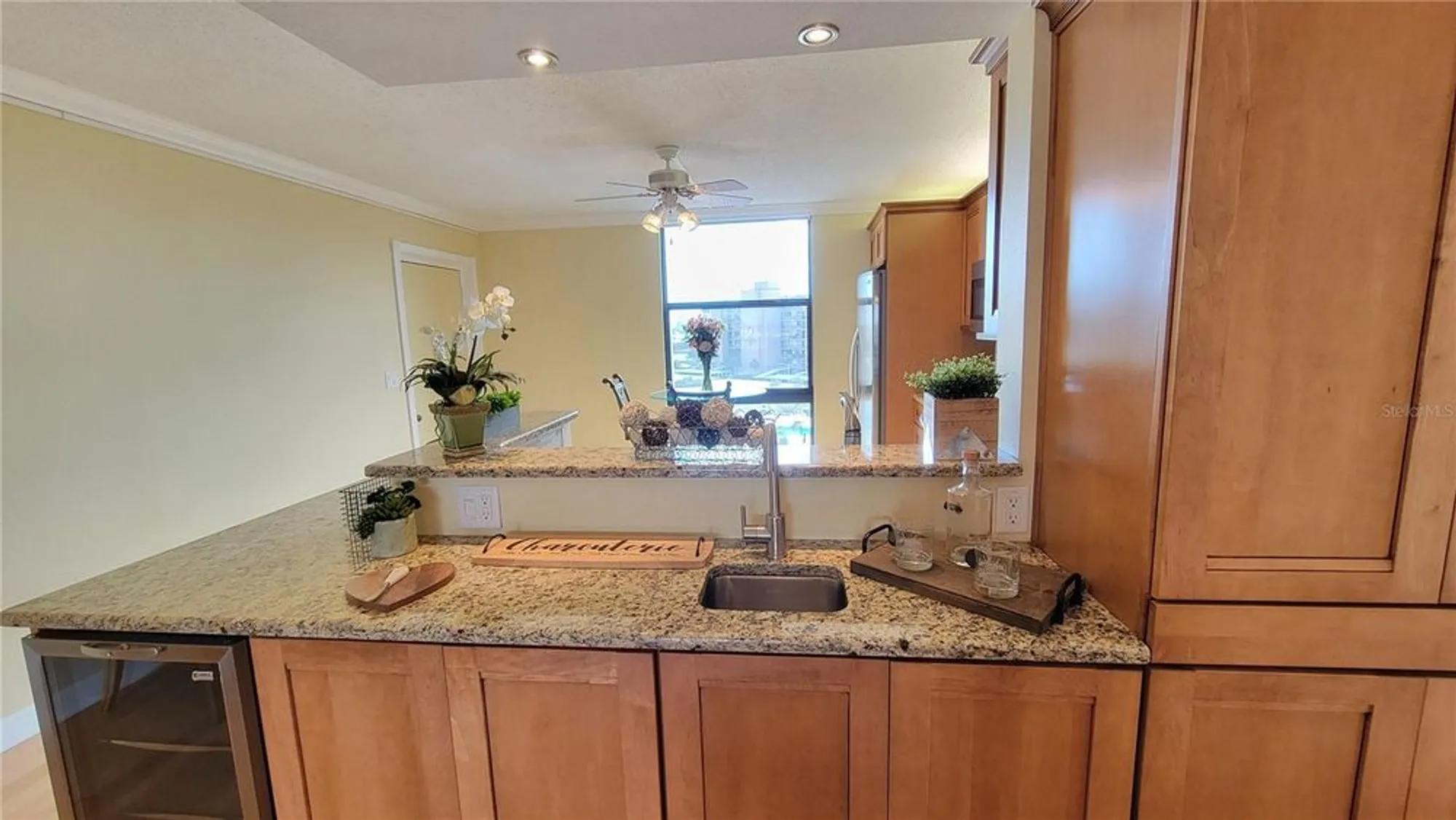 Property Slideshow image 32 of 100 | 7700 sun island dr 608, South Pasadena, FL, 33707