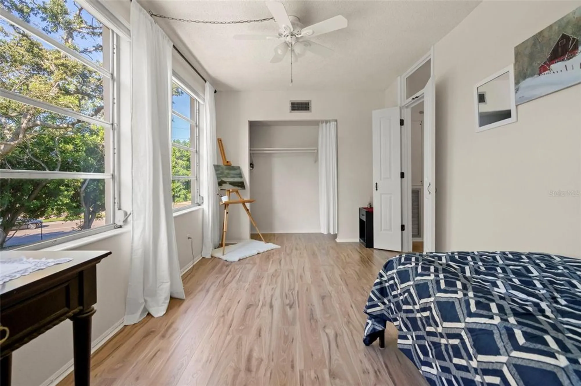 Property Slideshow image 19 of 41 | 2331 finlandia ln apt 53, Clearwater, FL, 33763