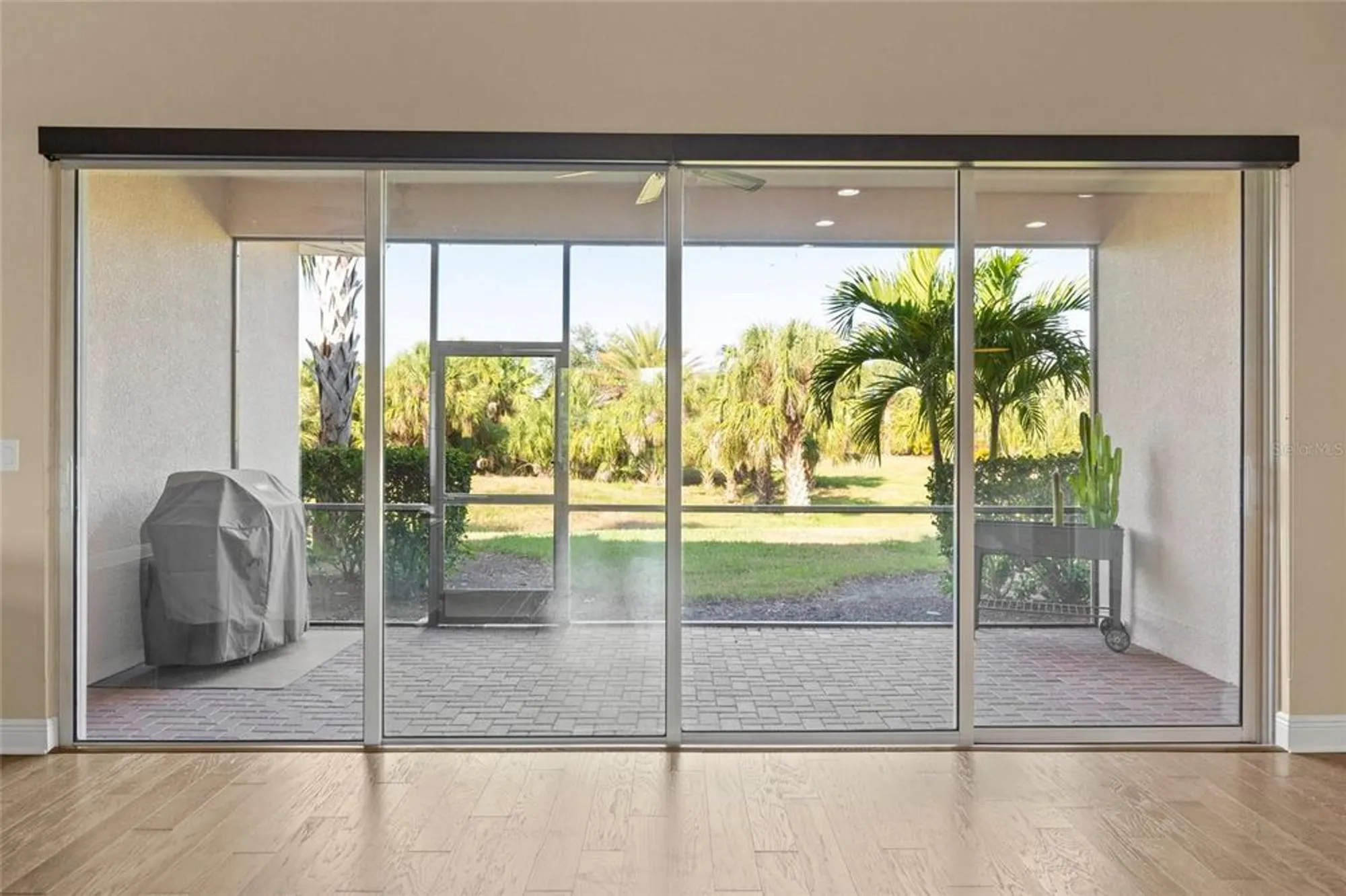 Property Slideshow image 13 of 51 | 942 preservation st, Bradenton, FL, 34208