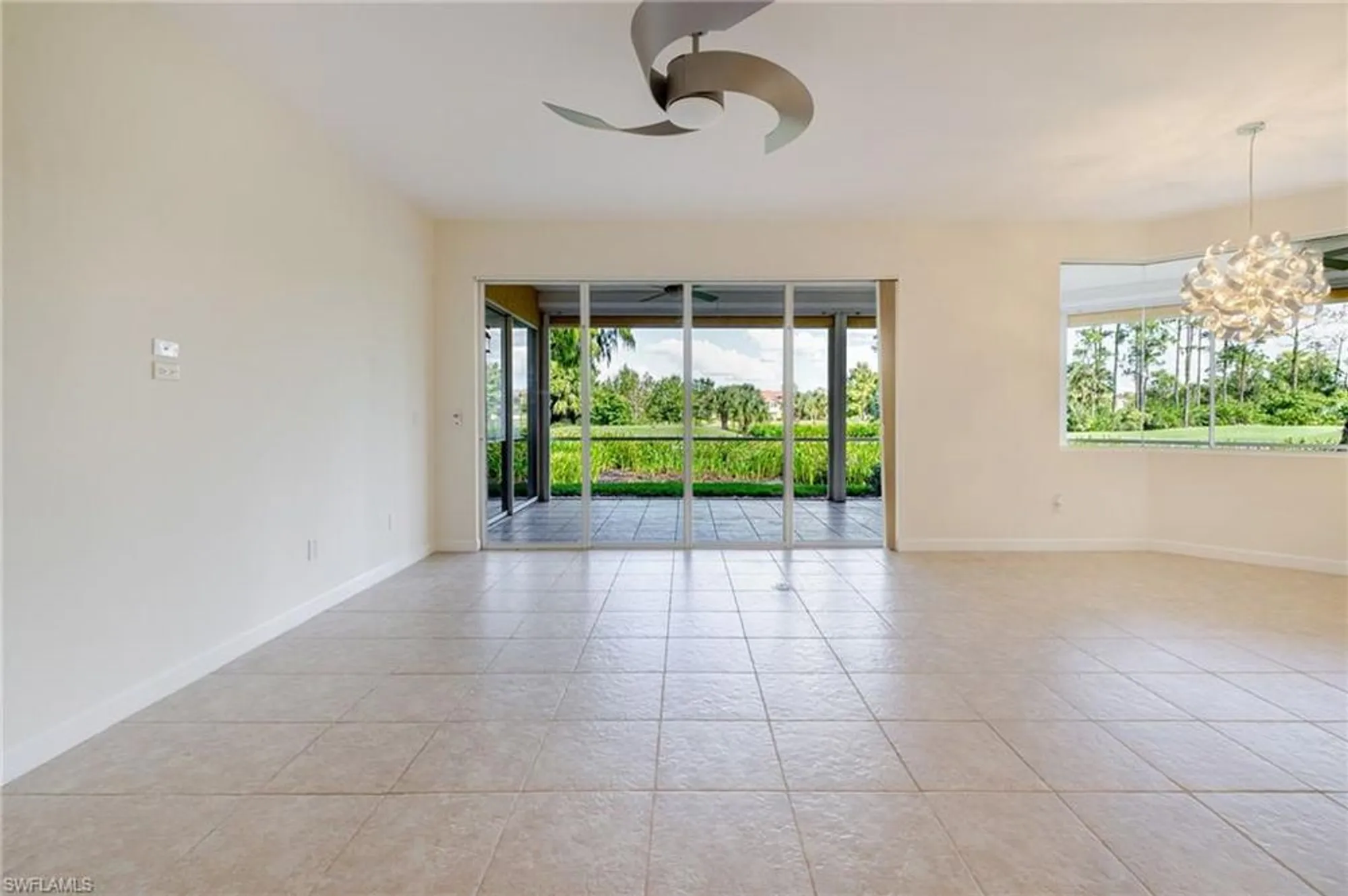 Property Slideshow image 4 of 37 | 20211 burnside pl 203, Estero, FL, 33928