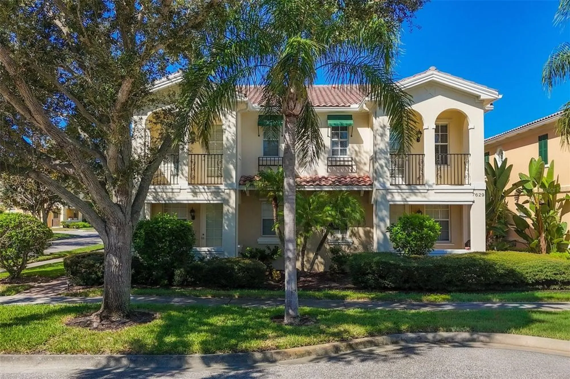 Property Slideshow image 3 of 71 | 7629 bergamo ave, Sarasota, FL, 34238