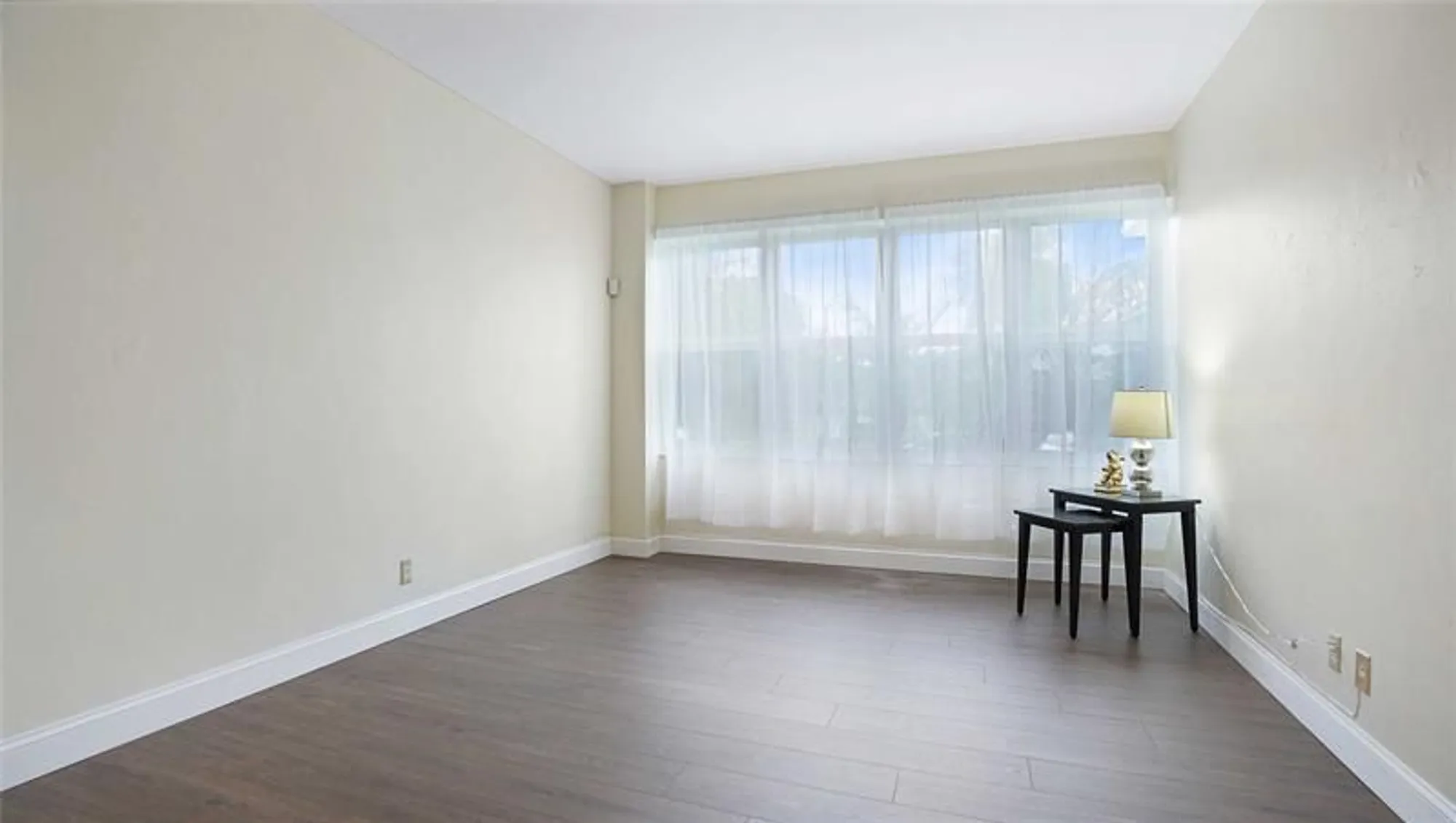 Property Slideshow image 21 of 49 | 3333 ne 34th st 109, Fort Lauderdale, FL, 33308