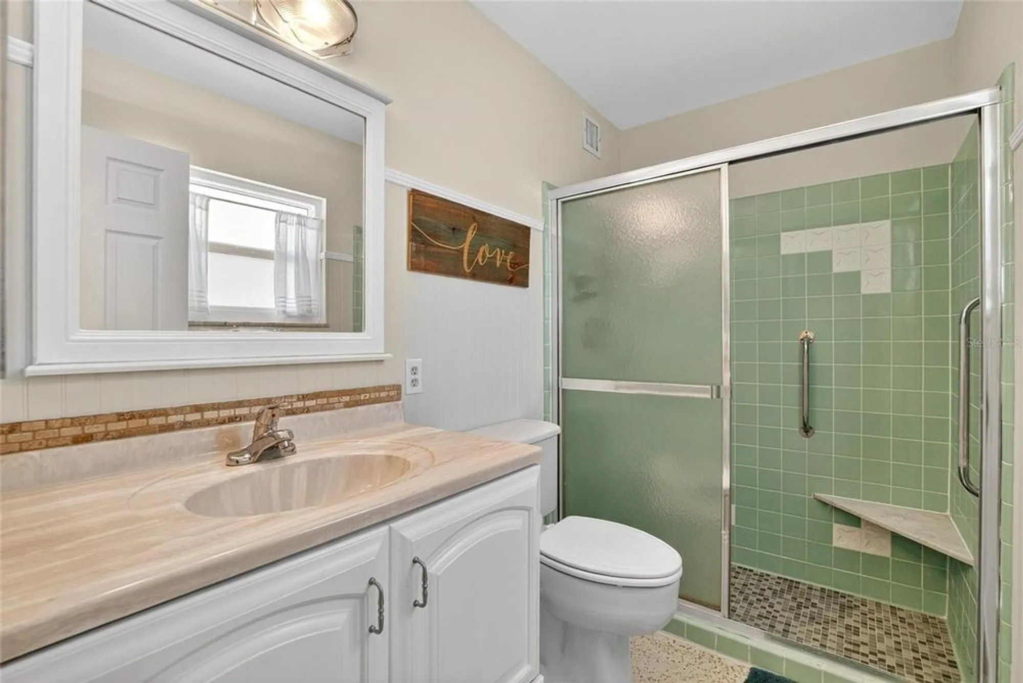 Property Slideshow image 18 of 49 | 1210 beach blvd, Sun City Center, FL, 33573