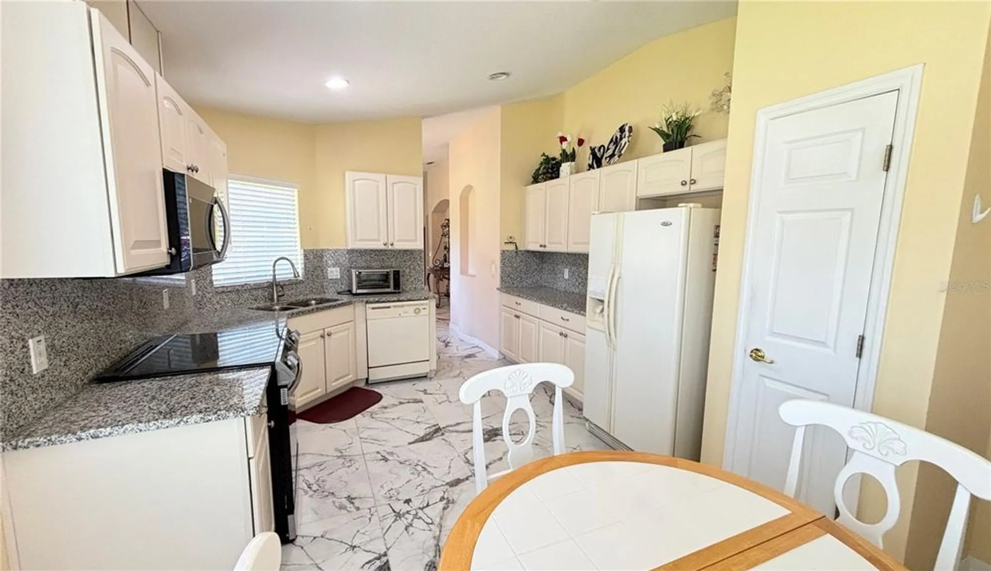 Property Slideshow image 14 of 65 | 432 grand canal dr, Poinciana, FL, 34759