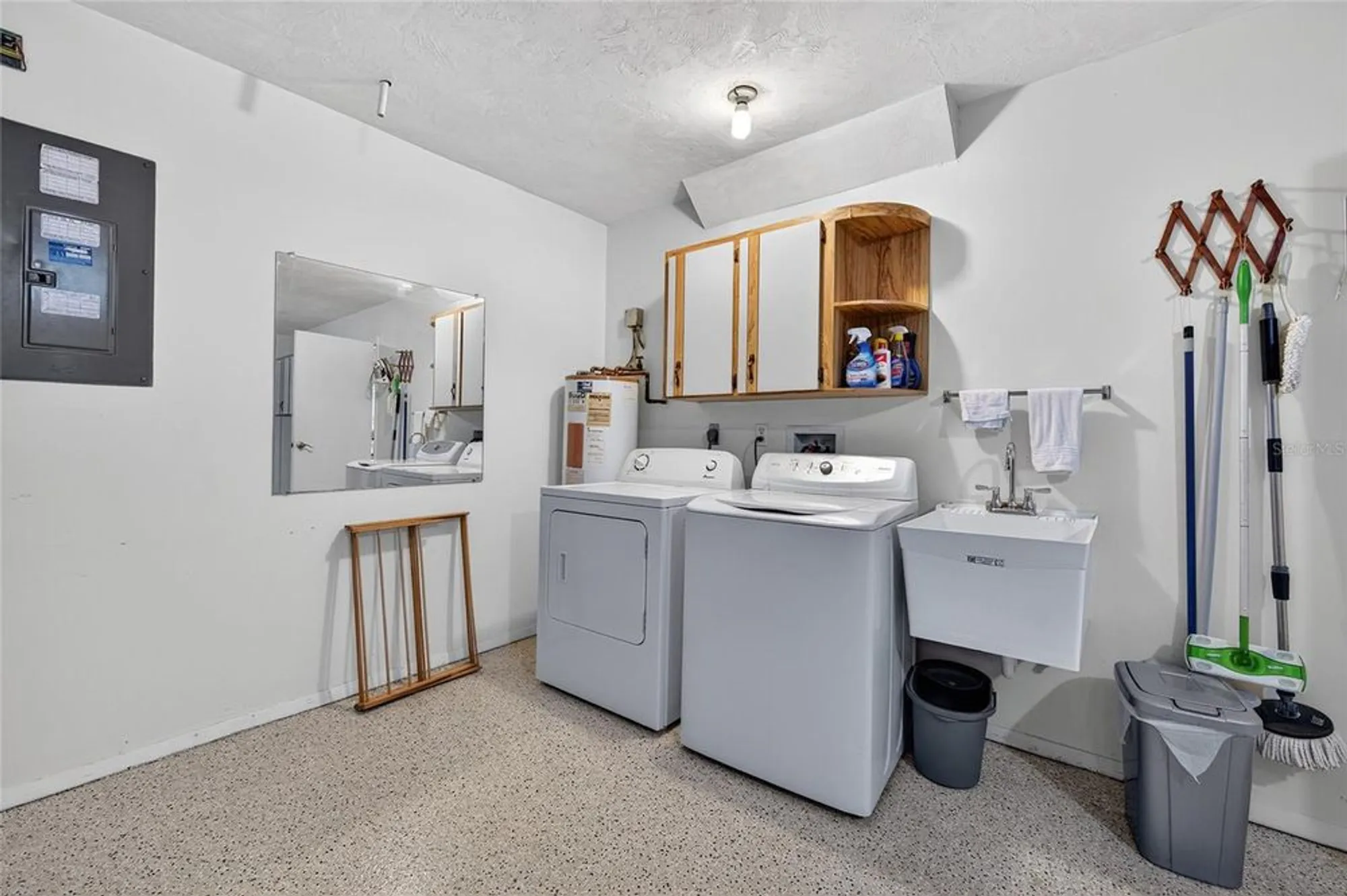 Property Slideshow image 6 of 37 | 144 grebe ct, Daytona Beach, FL, 32119
