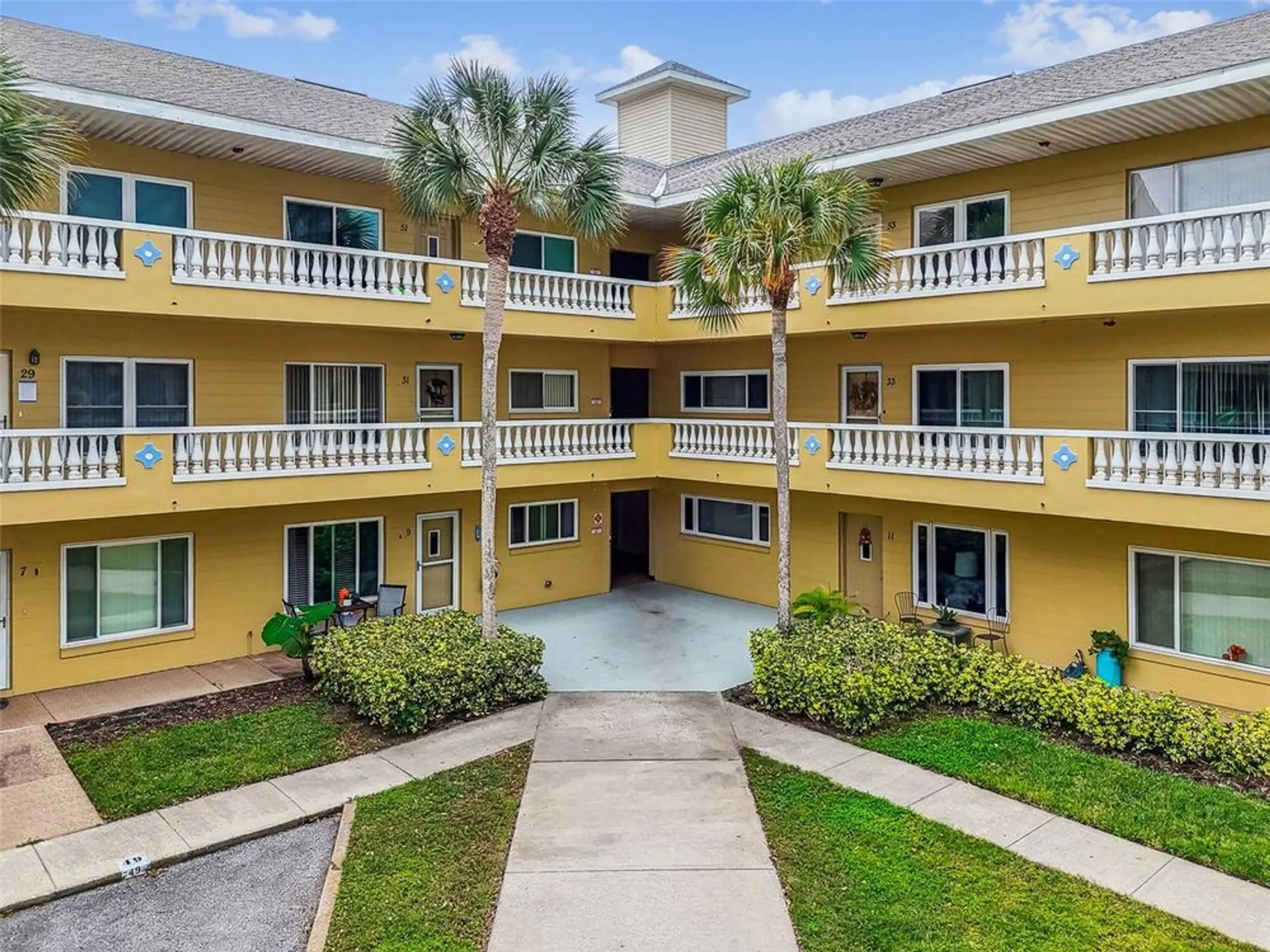 Property Slideshow image 54 of 100 | 2221 norwegian dr 41, Clearwater, FL, 33763