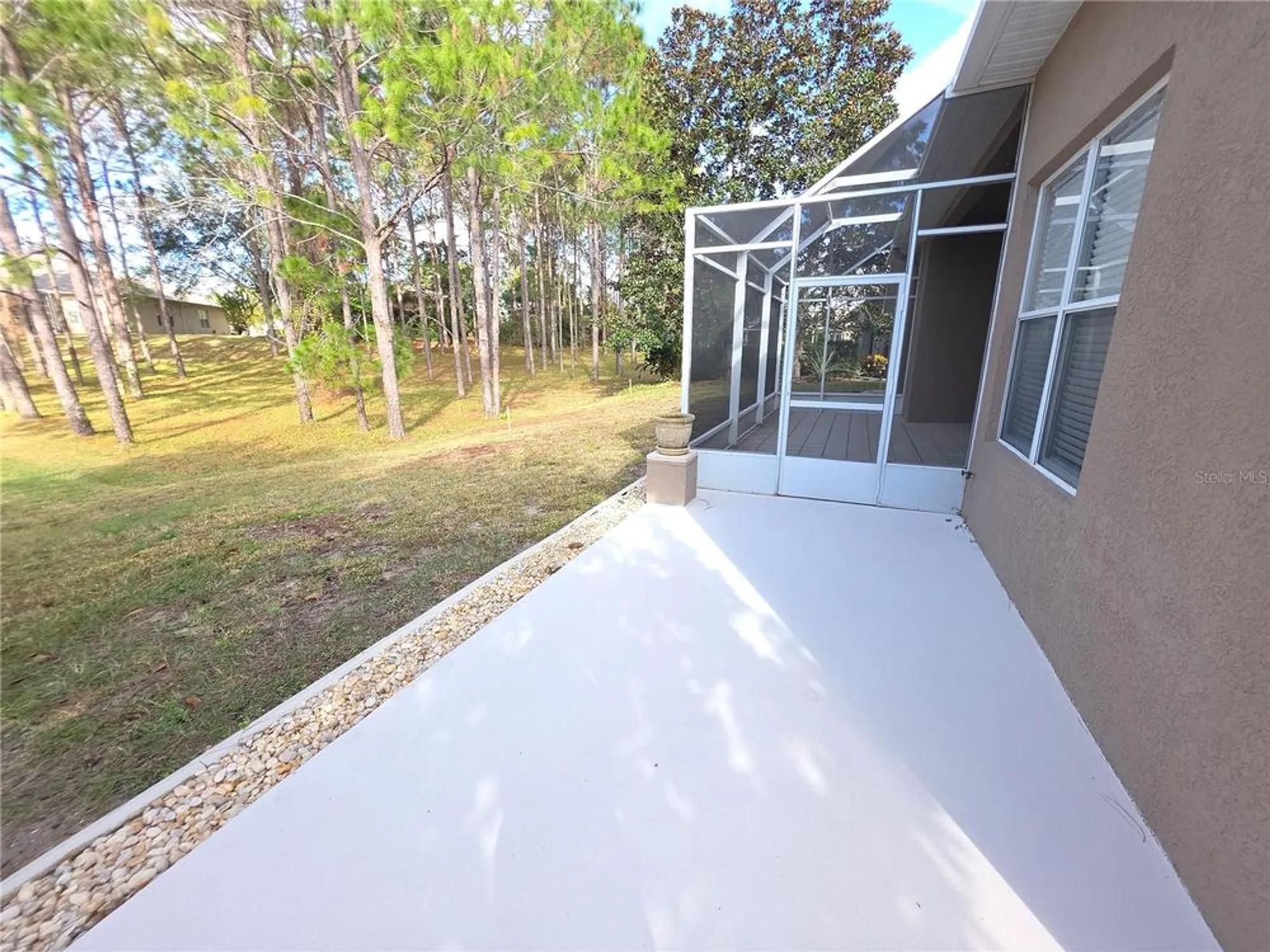 Property Slideshow image 27 of 31 | 617 glastonbury ct, Spring Hill, FL, 34609
