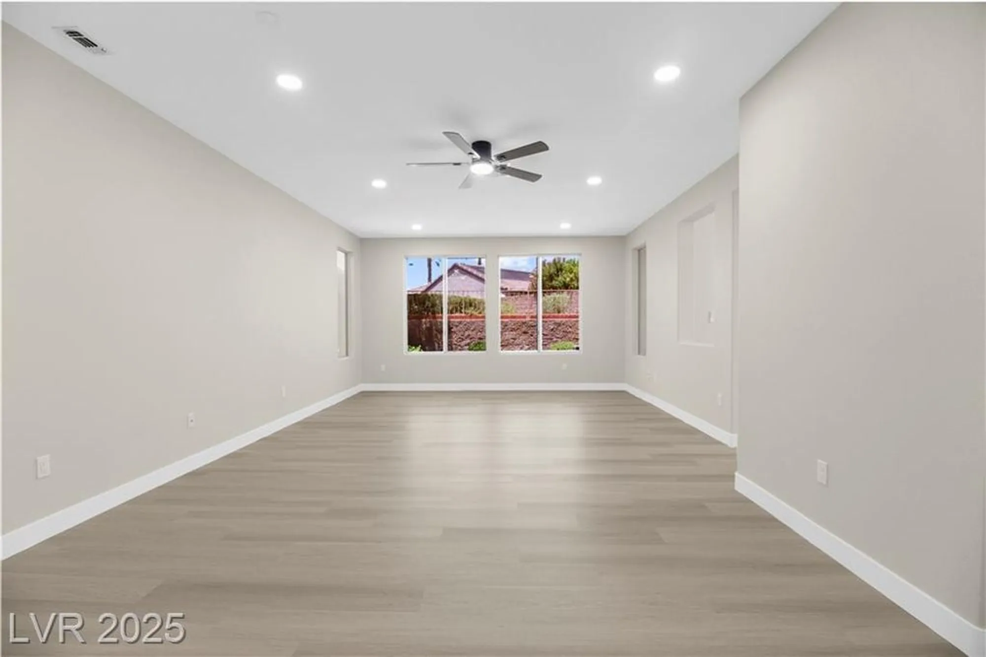 Property Slideshow image 43 of 46 | 2118 high mesa dr, Henderson, NV, 89012