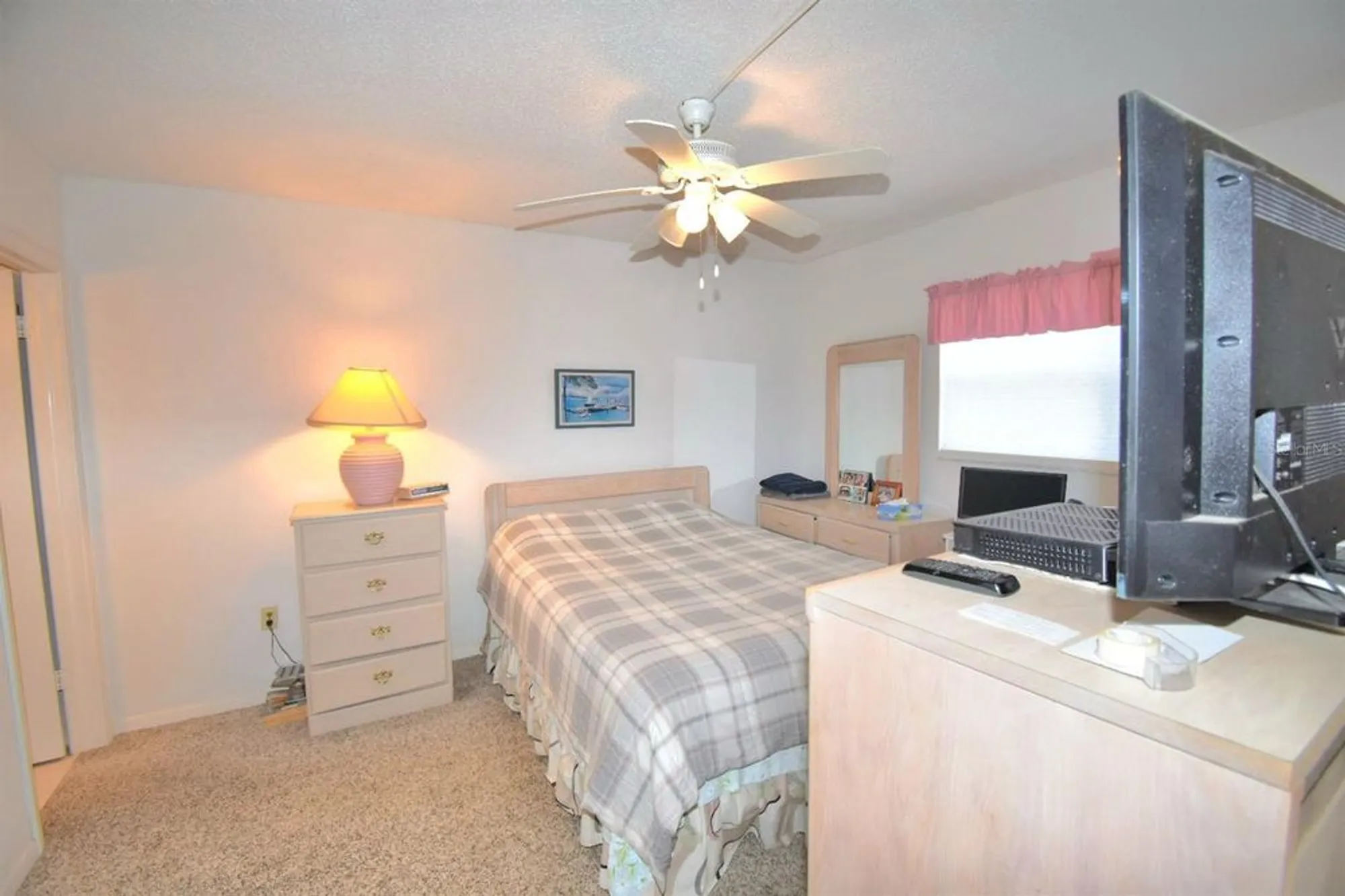Property Slideshow image 20 of 27 | 960 virginia st 205, Dunedin, FL, 34698