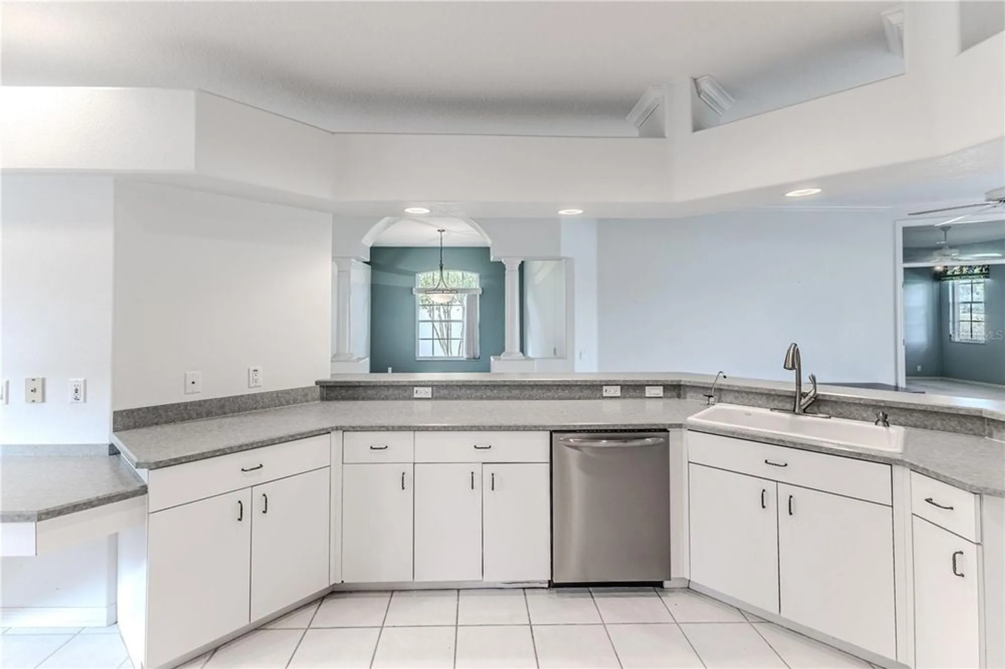 Property Slideshow image 32 of 57 | 15033 middle fairway dr, Spring Hill, FL, 34609