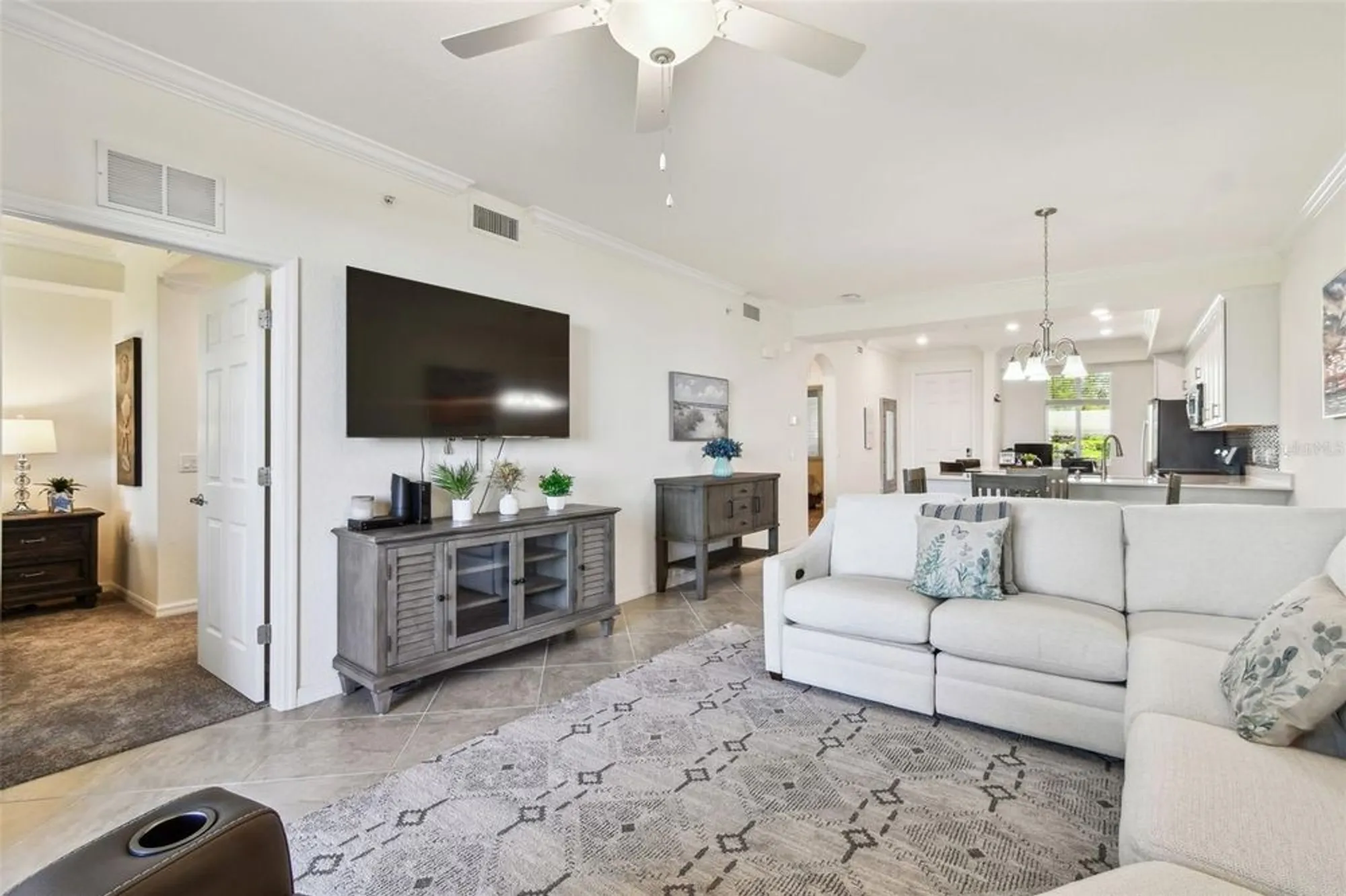 Property Slideshow image 16 of 45 | 1030 tidewater shores loop unit 104, Bradenton, FL, 34208