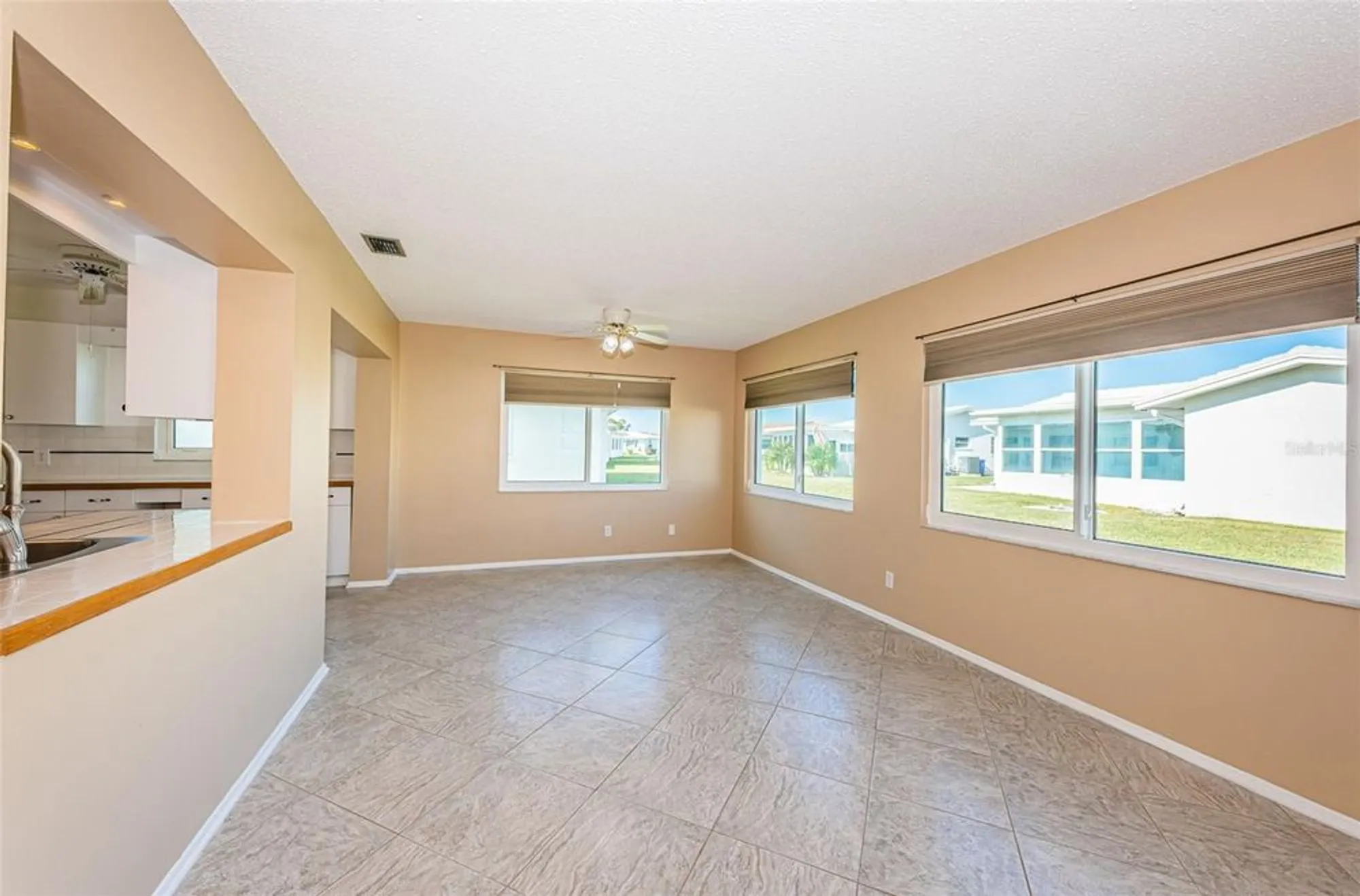 Property Slideshow image 32 of 62 | 3547 100th ter n, Pinellas Park, FL, 33782