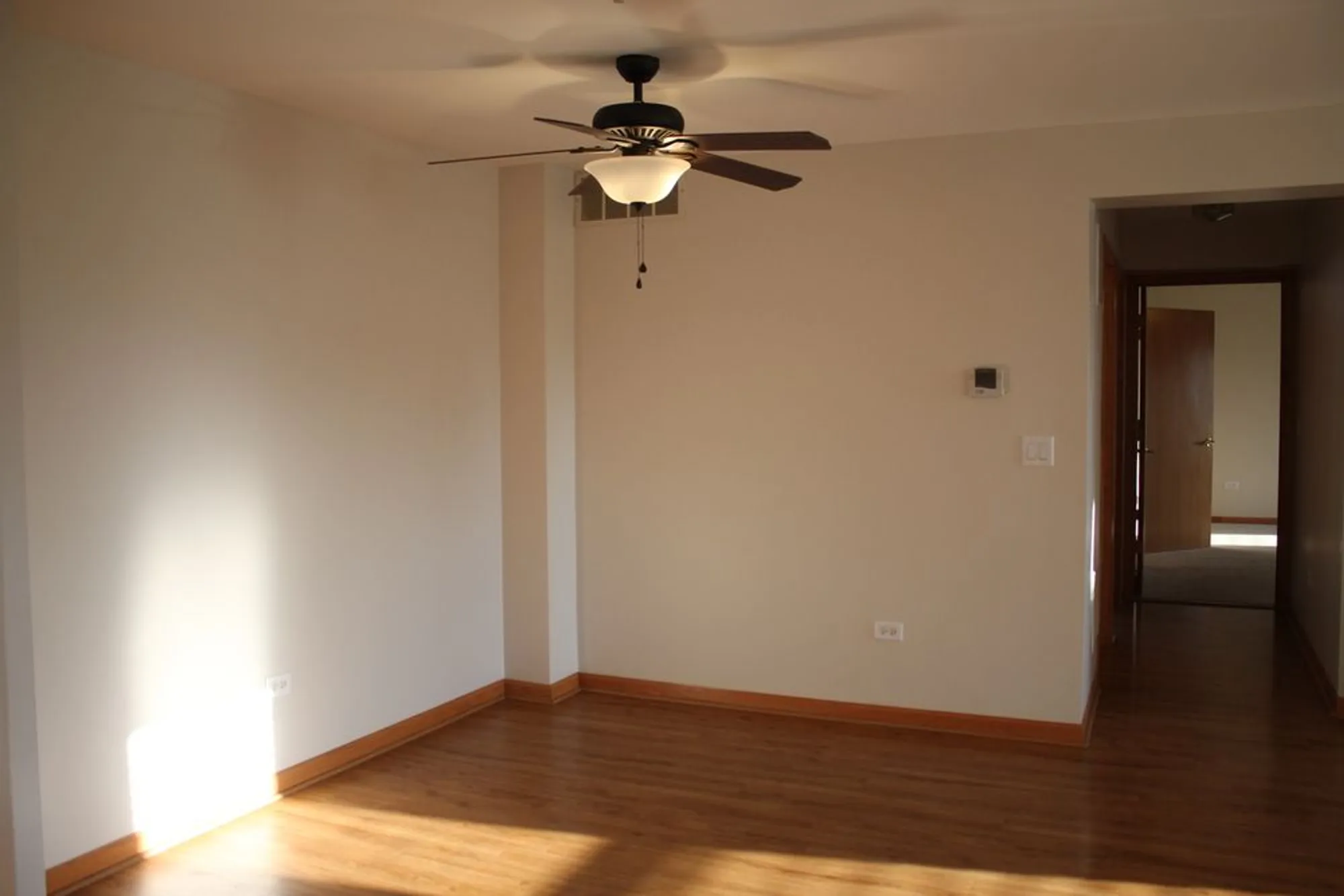 Property Slideshow image 7 of 43 | 13832 s balsam ln d, Plainfield, IL, 60544