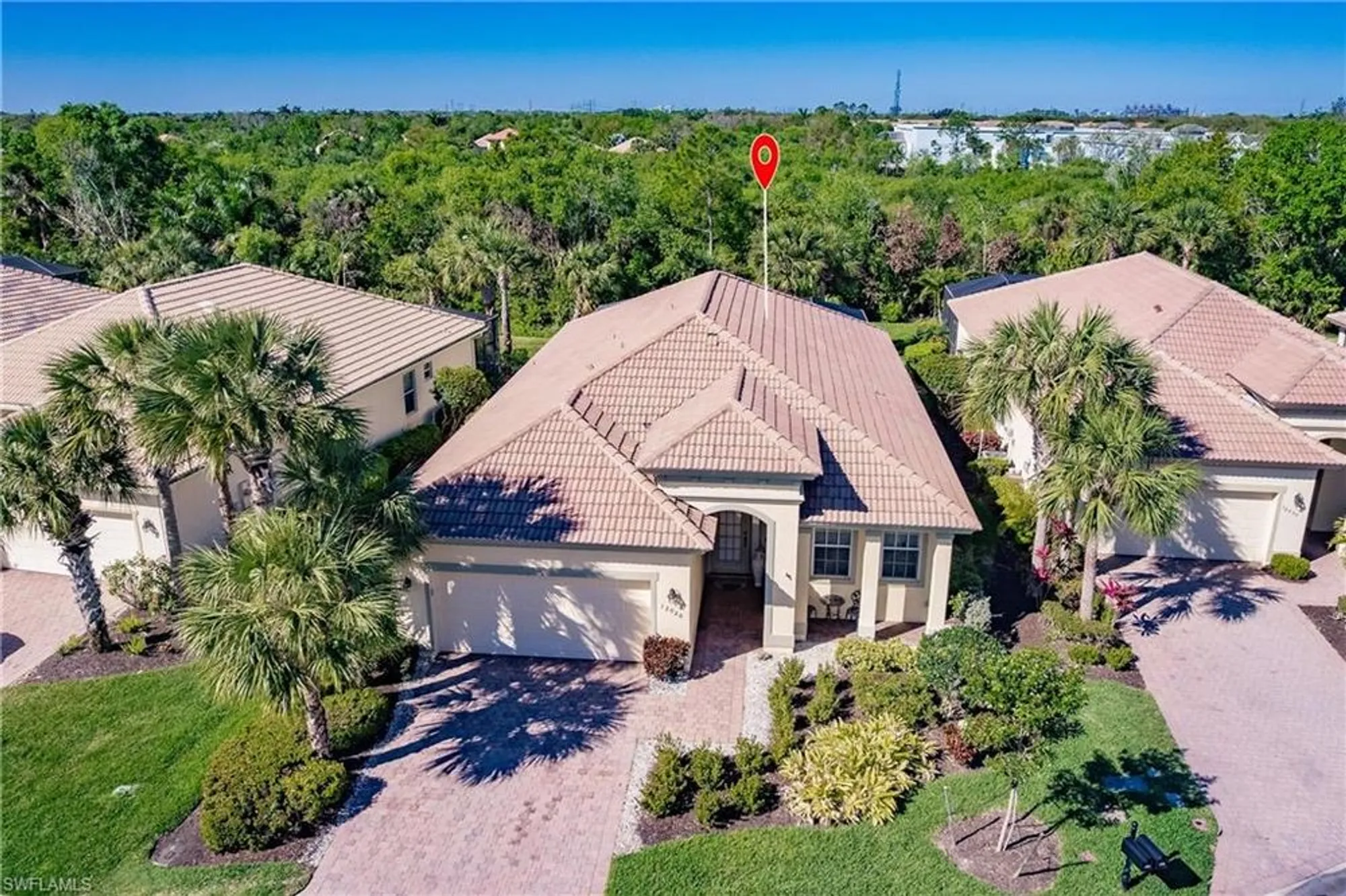 Property Slideshow image 38 of 41 | 12020 bramble cove dr, Fort Myers, FL, 33905