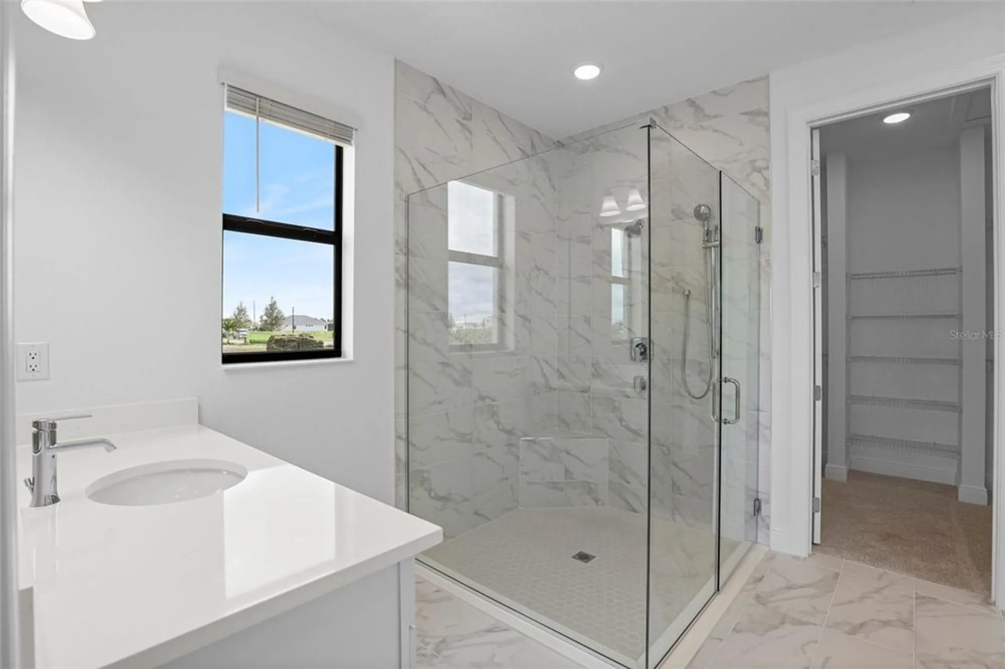 Property Slideshow image 13 of 62 | 18119 cresswind ter, Lakewood Ranch, FL, 34211