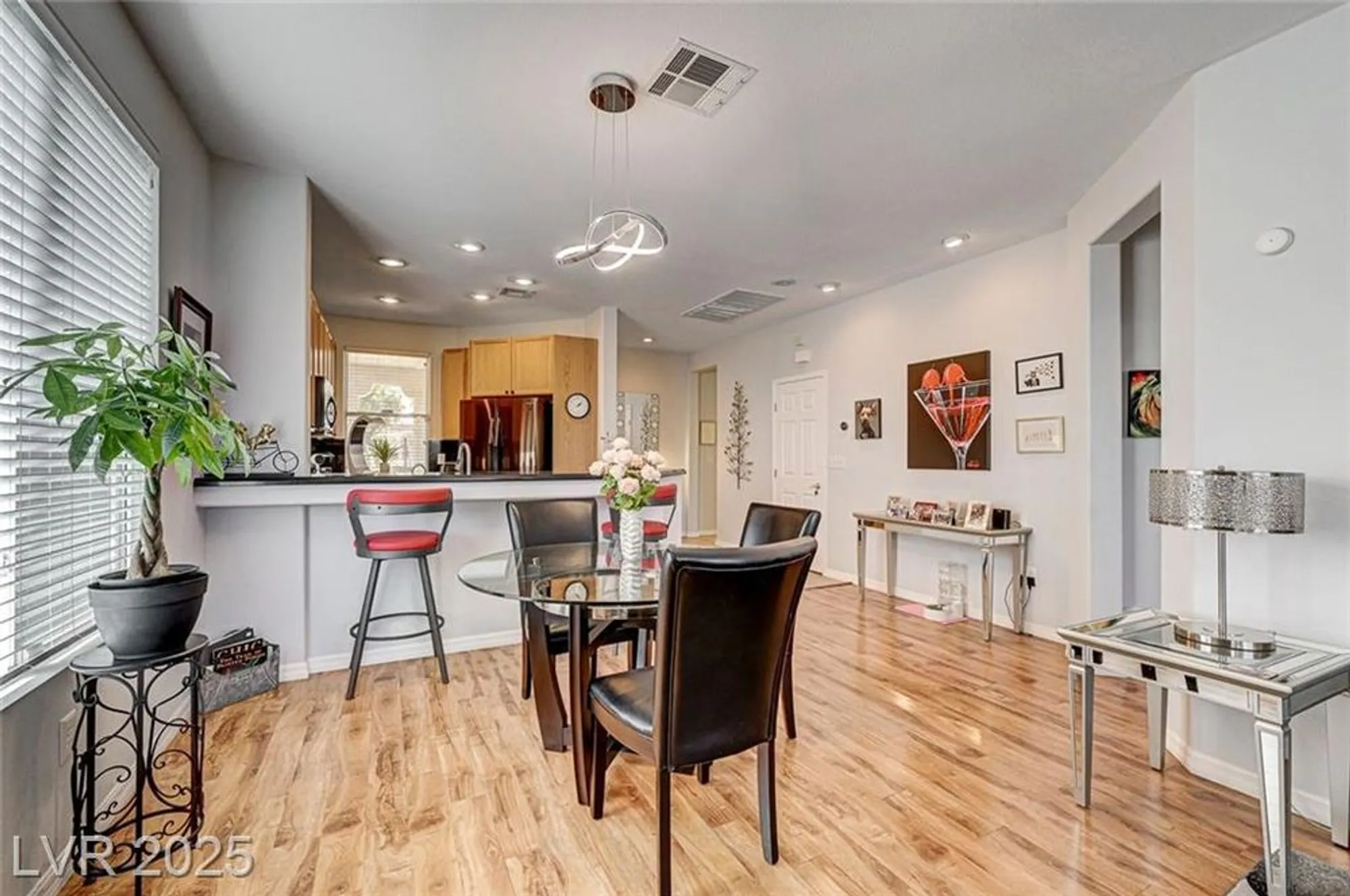 Property Slideshow image 15 of 41 | 10393 abisso dr, Las Vegas, NV, 89135