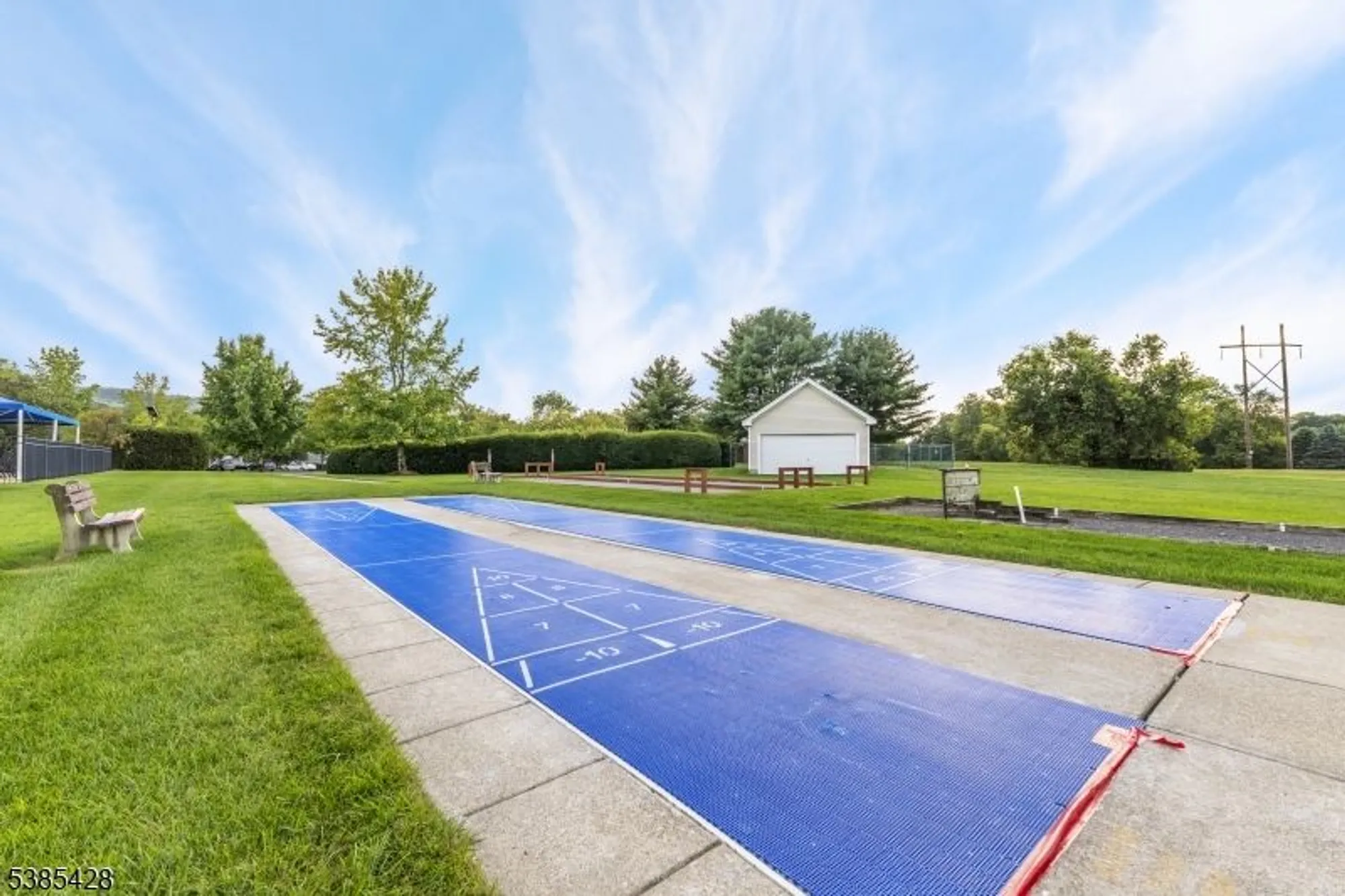 Property Slideshow image 32 of 48 | 29 stafford ln, Belvidere, NJ, 07823