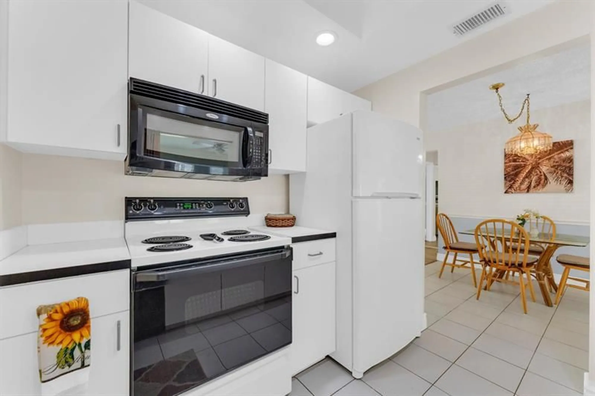 Property Slideshow image 18 of 40 | 2641 w golf blvd, Pompano Beach, FL, 33064