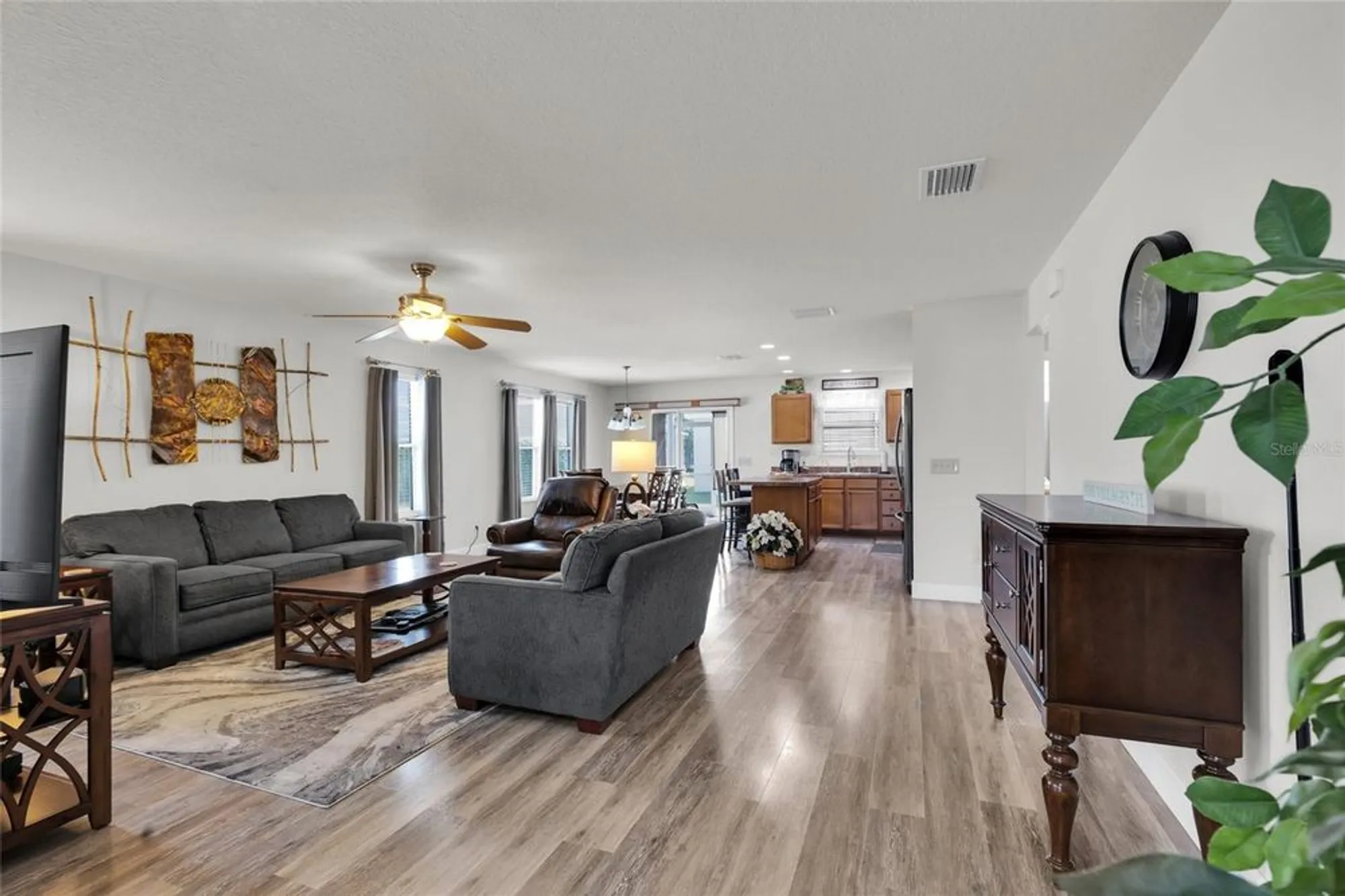 Property Slideshow image 5 of 37 | 3203 islawild way, The Villages, FL, 32163