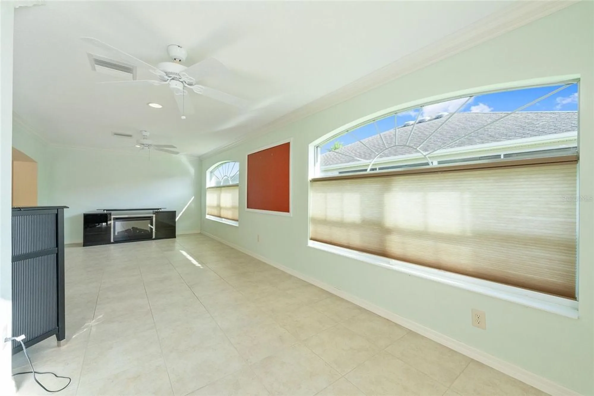 Property Slideshow image 23 of 58 | 2942 silk tree ter, The Villages, FL, 32163
