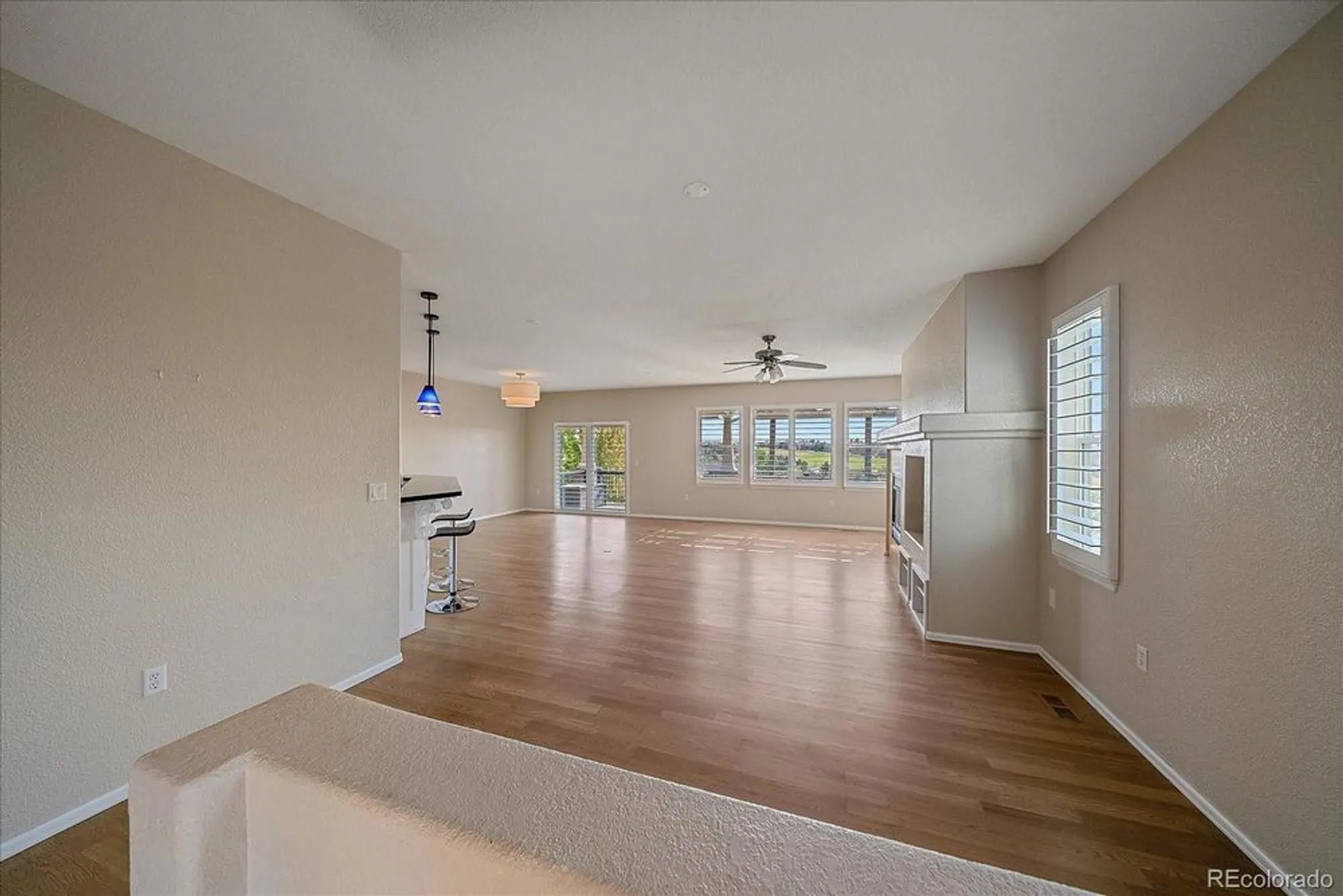 Property Slideshow image 4 of 43 | 22852 e david pl, Aurora, CO, 80016