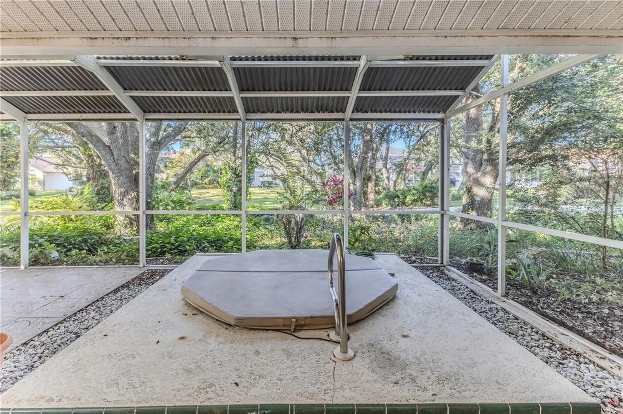 Property Slideshow image 57 of 78 | 2075 quailwood ln, Spring Hill, FL, 34606