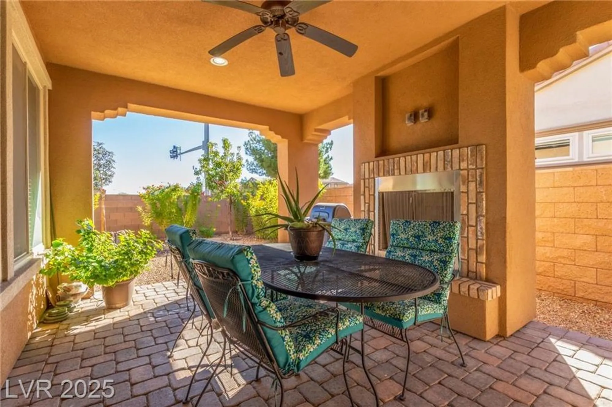 Property Slideshow image 33 of 51 | 5620 serenity haven st, North Las Vegas, NV, 89081