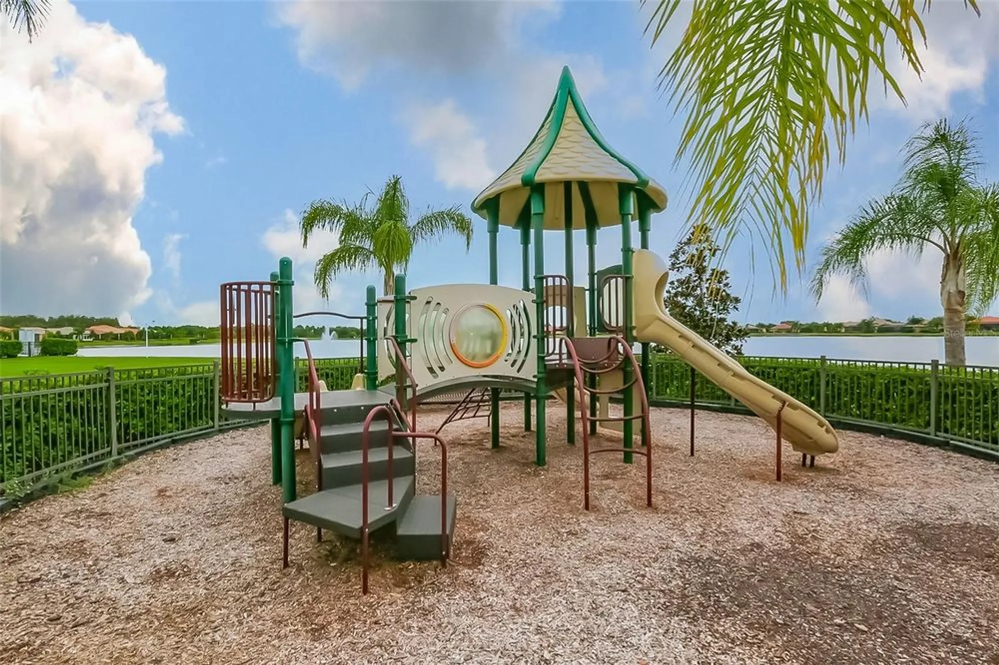 Property Slideshow image 50 of 67 | 15948 cobble mill dr, Wimauma, FL, 33598