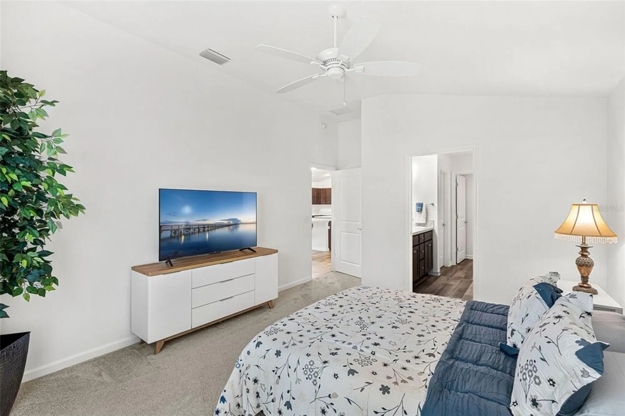 Property Slideshow image 16 of 35 | 4346 helena ter, The Villages, FL, 32163